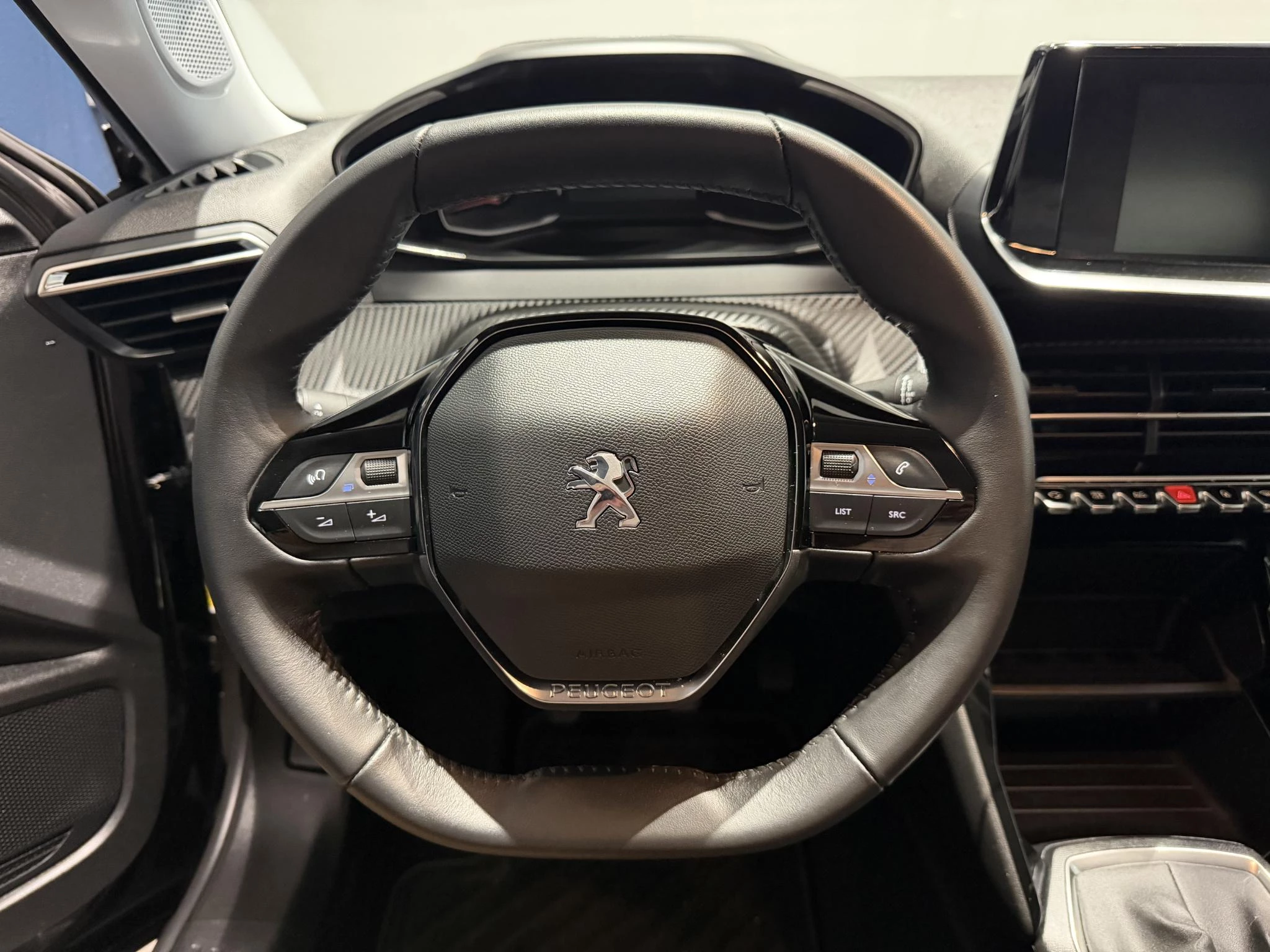 Peugeot-2008-image-20