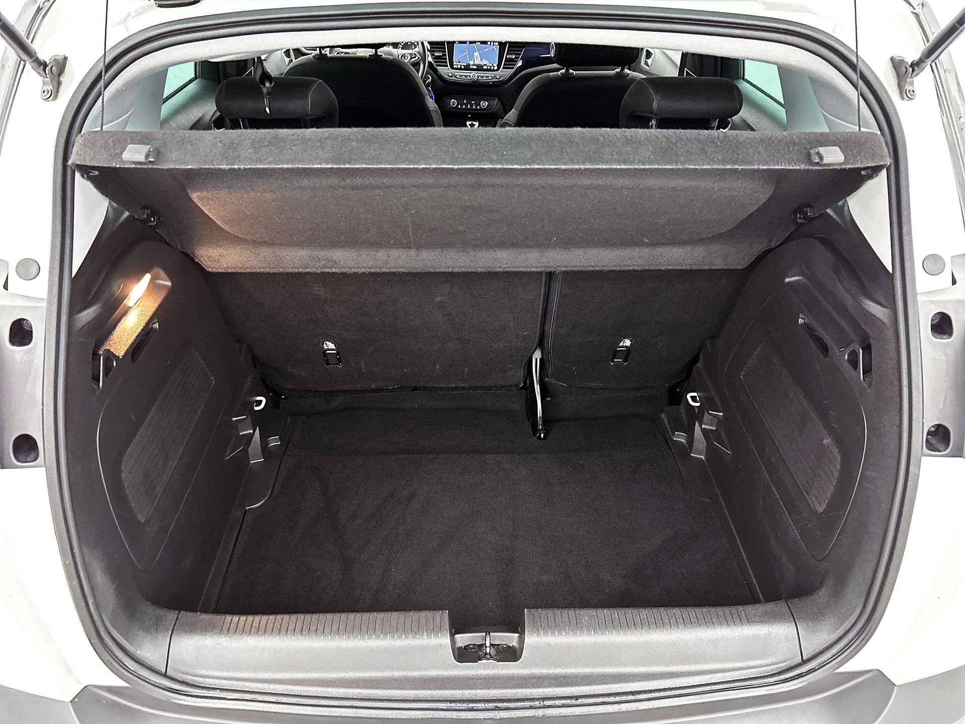 Opel-Crossland X-image-13