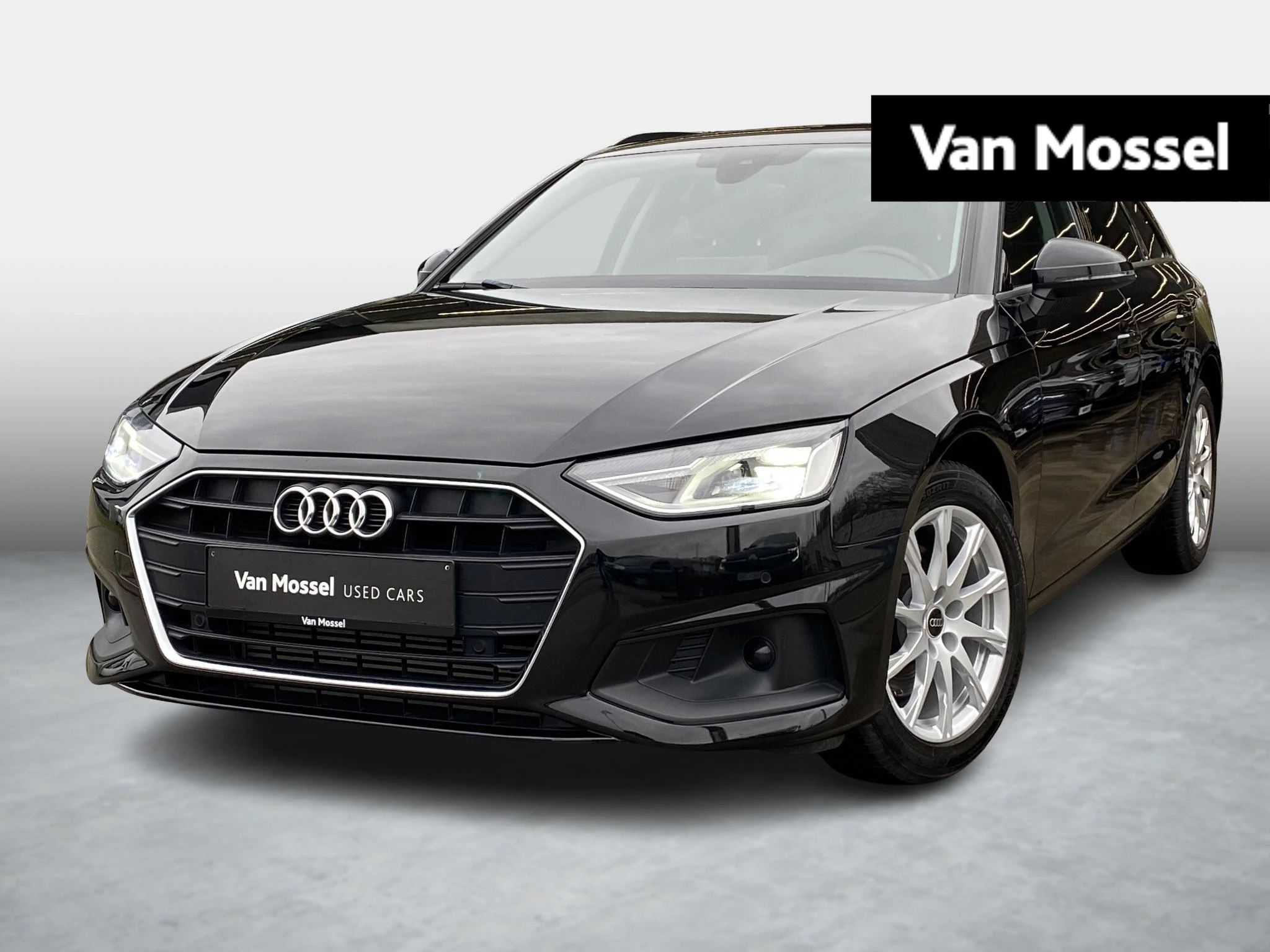 Audi-A4-image-0