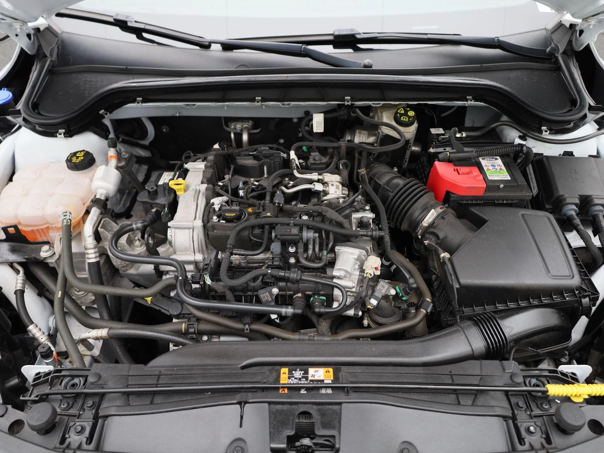 Ford Focus 1.0 EcoBoost Hybrid Titanium