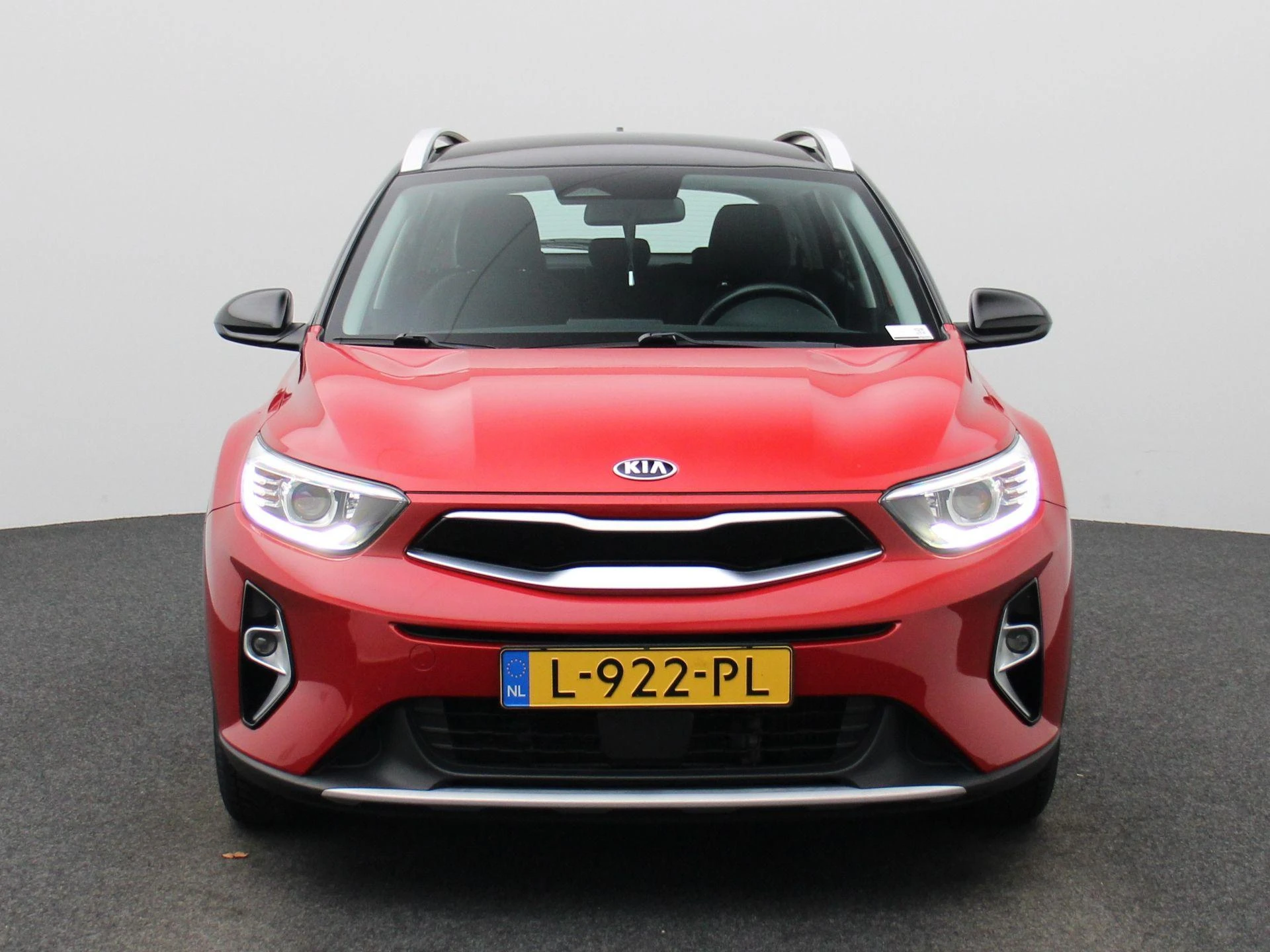 Kia-Stonic-image-2