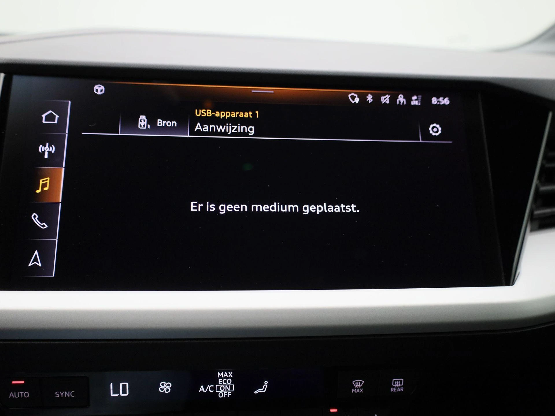 Audi-Q4 e-tron-image-19