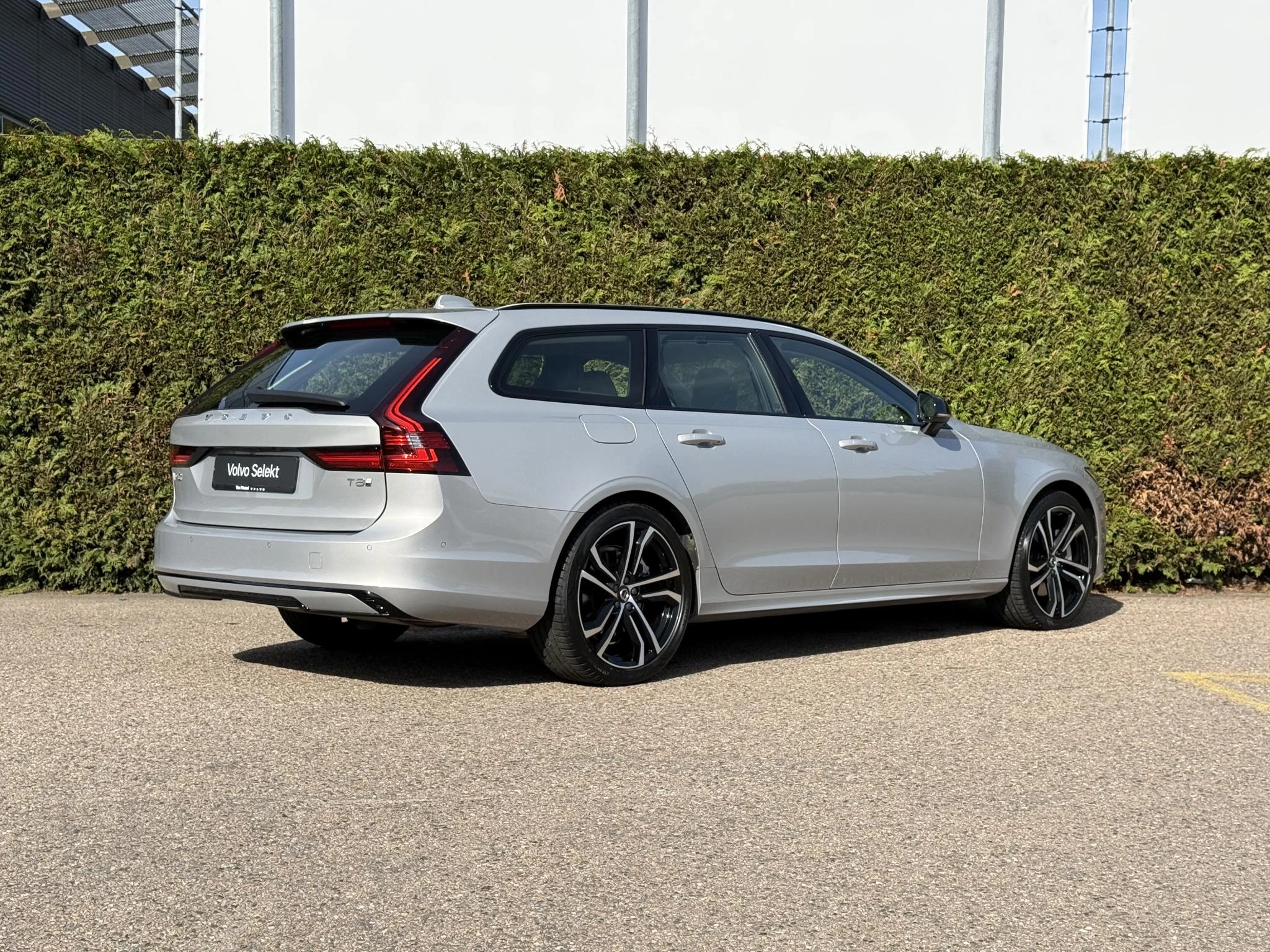 Volvo-V90-image-7