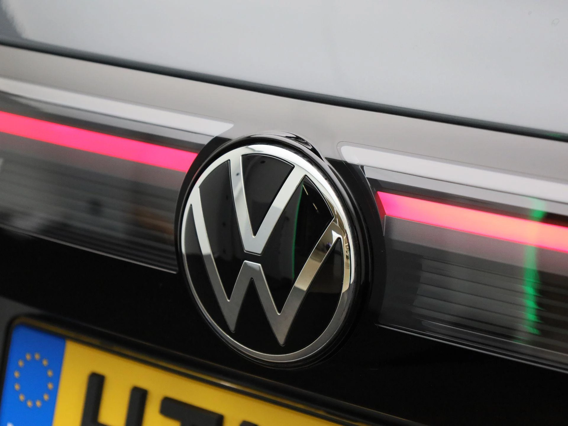Volkswagen-Tiguan-image-53