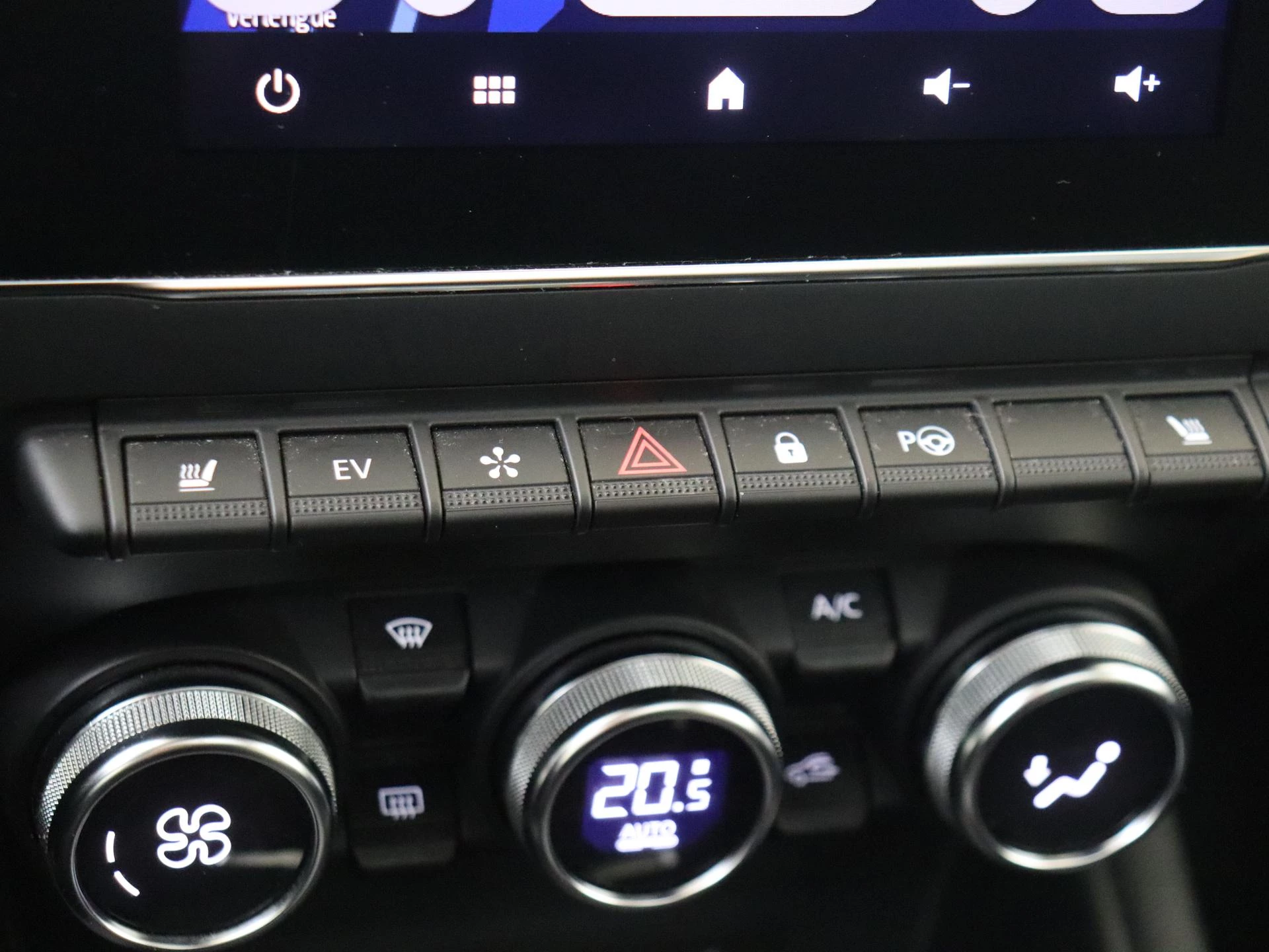 Renault Captur 1.6 E-Tech Plug-in Hybrid 160 Initiale Paris