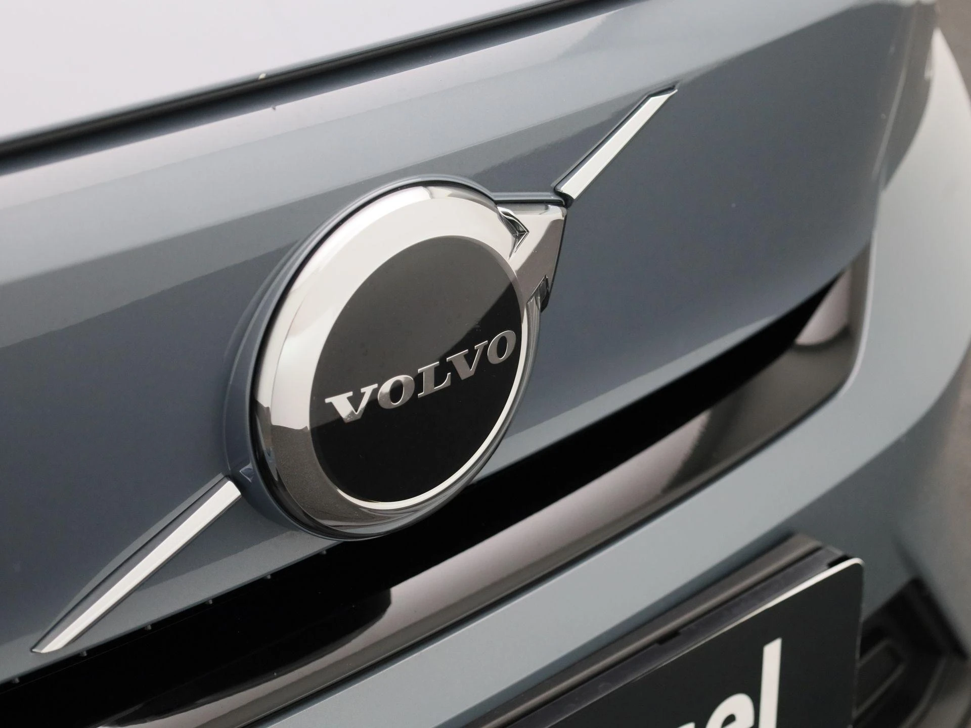 Volvo-C40-image-34