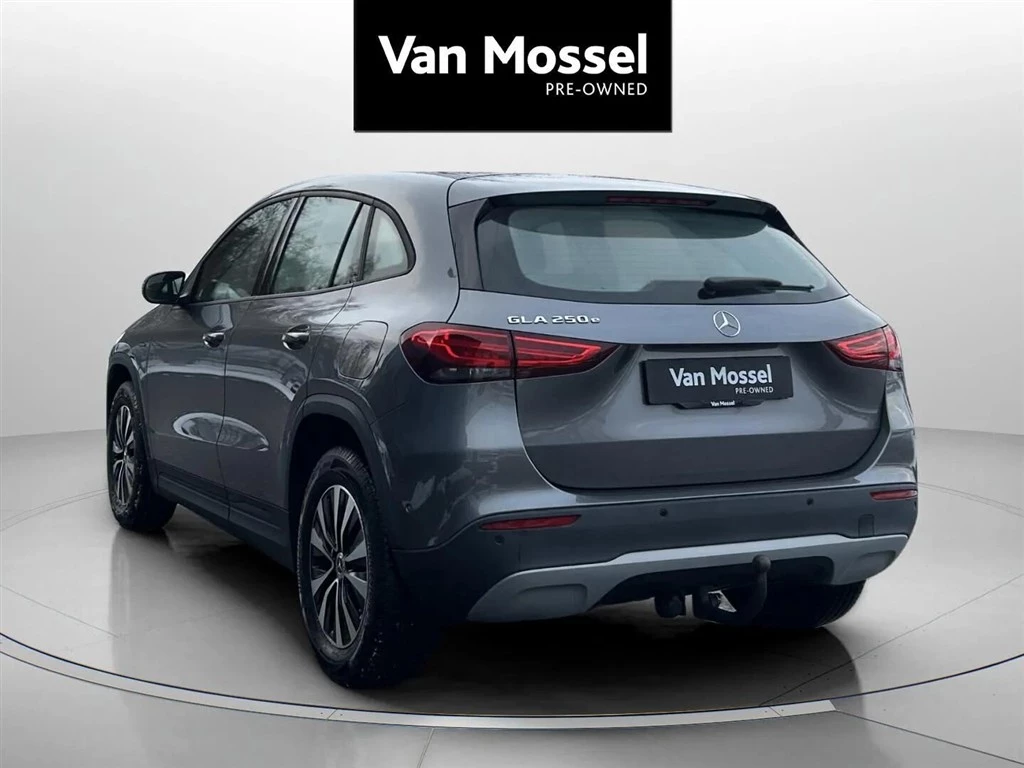 Mercedes-Benz GLA GLA250 e 1,3 Plugin-hybrid 8G-DCT 218HK 5d 8g Aut.