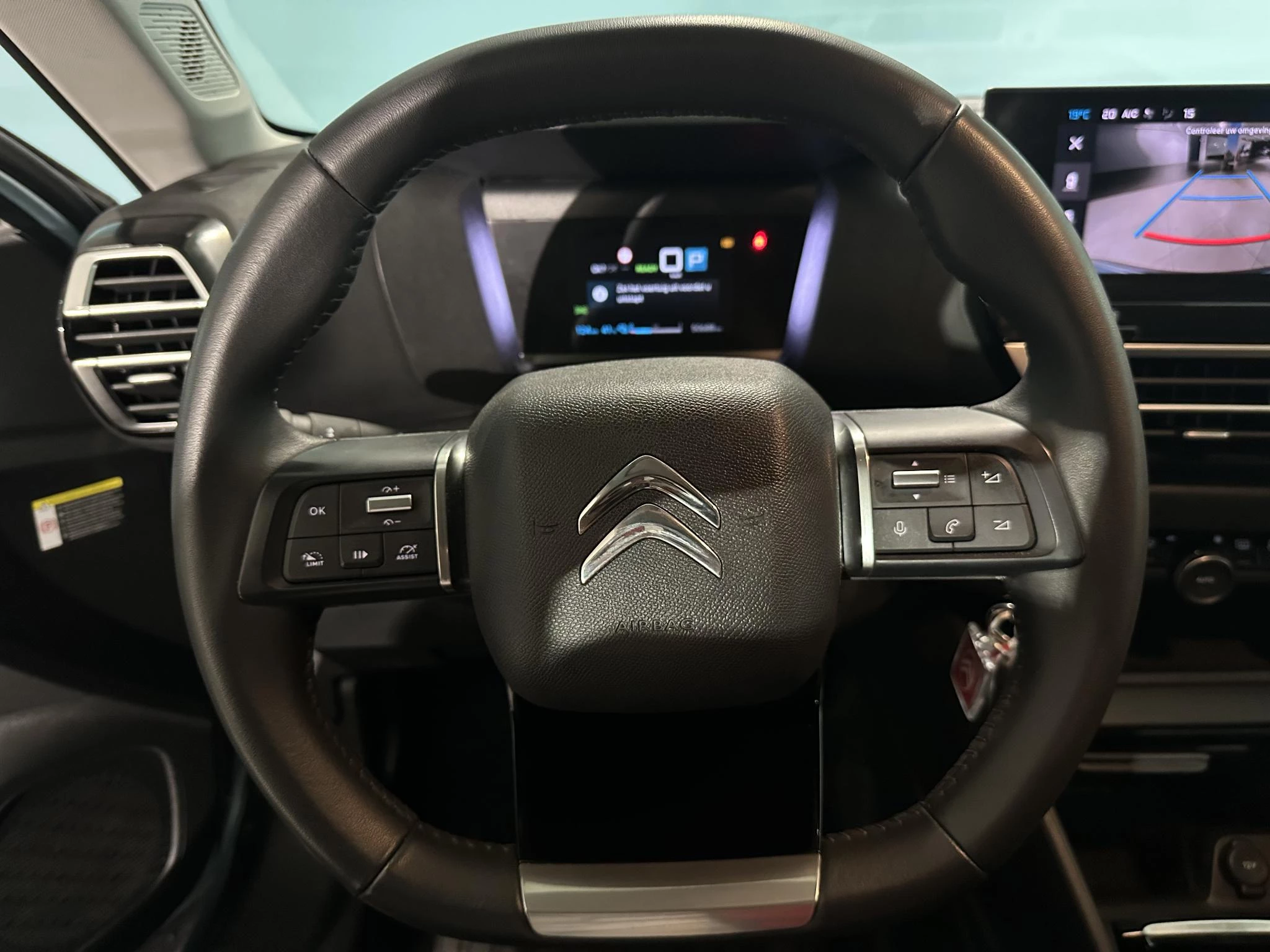 Citroën-ë-C4-image-7