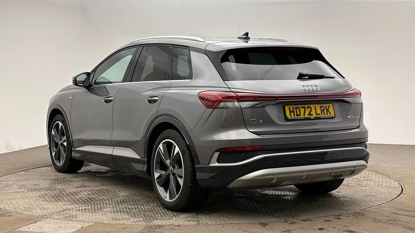 Audi-Q4 e-tron-image-2