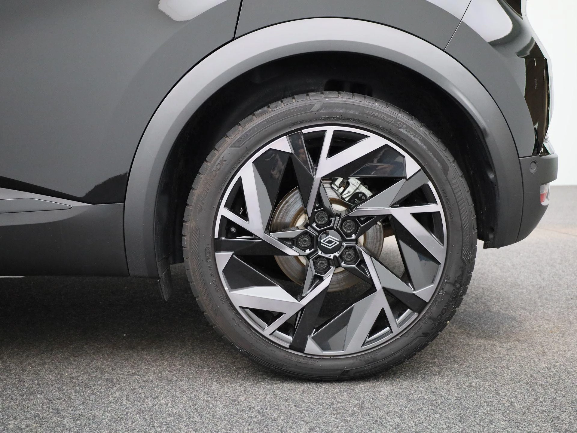 Renault-Captur-image-12