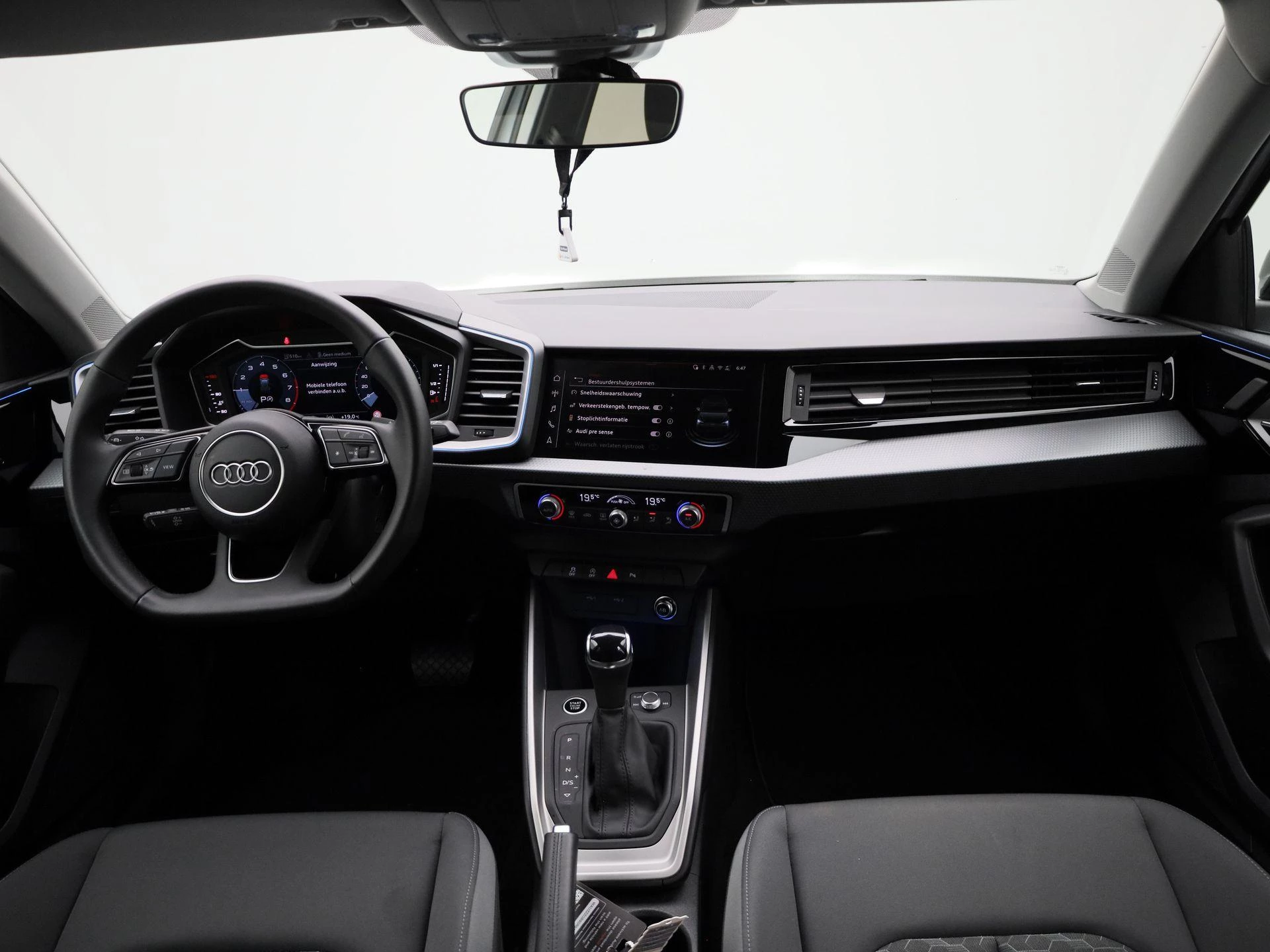 Audi-A1 Sportback-image-39