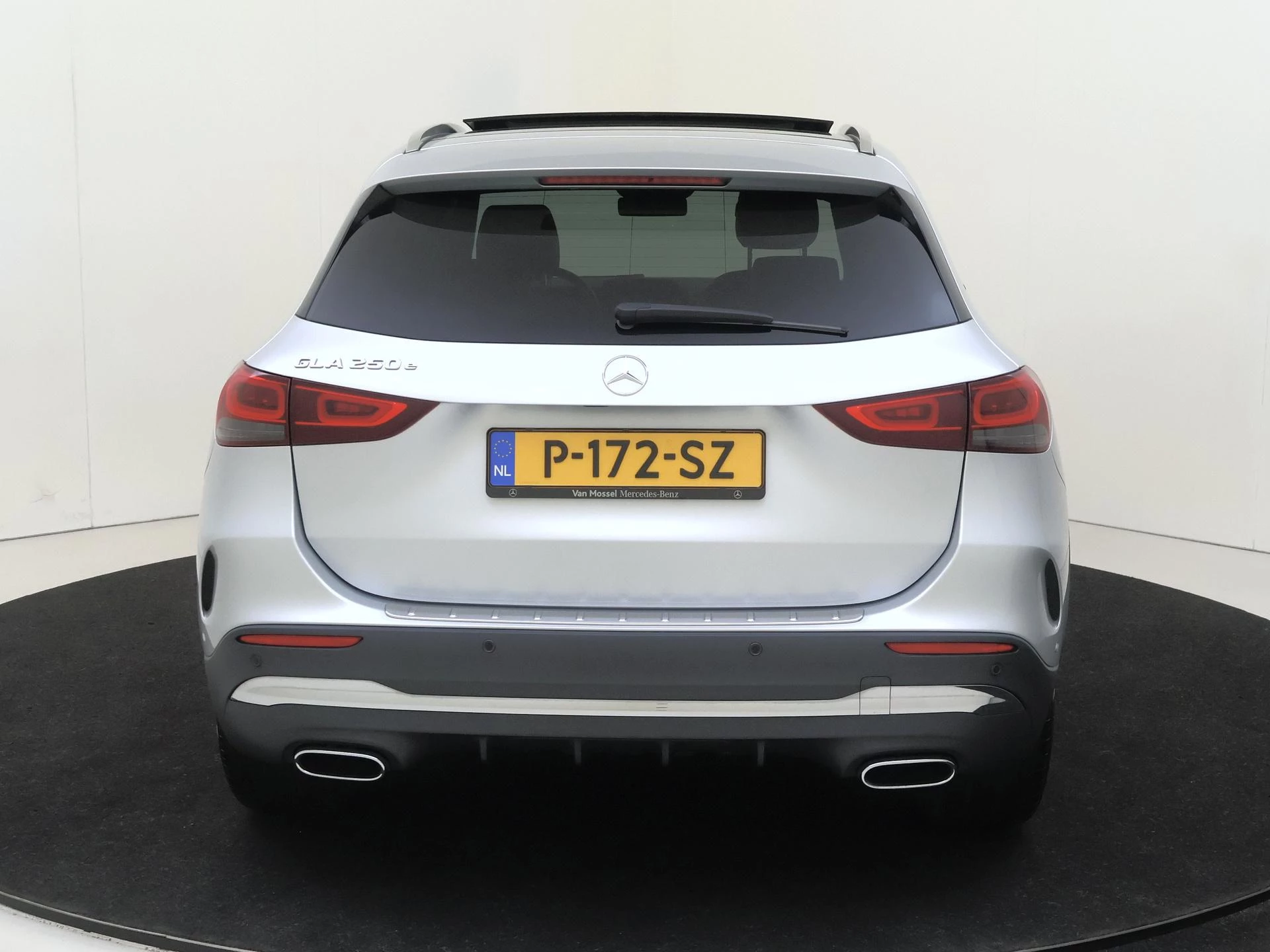 Mercedes-Benz GLA 250 e Business Solution AMG Limited