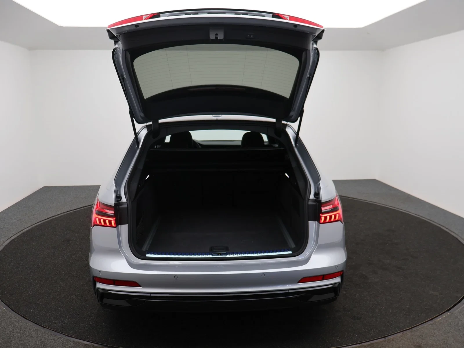 Audi-A6-image-12