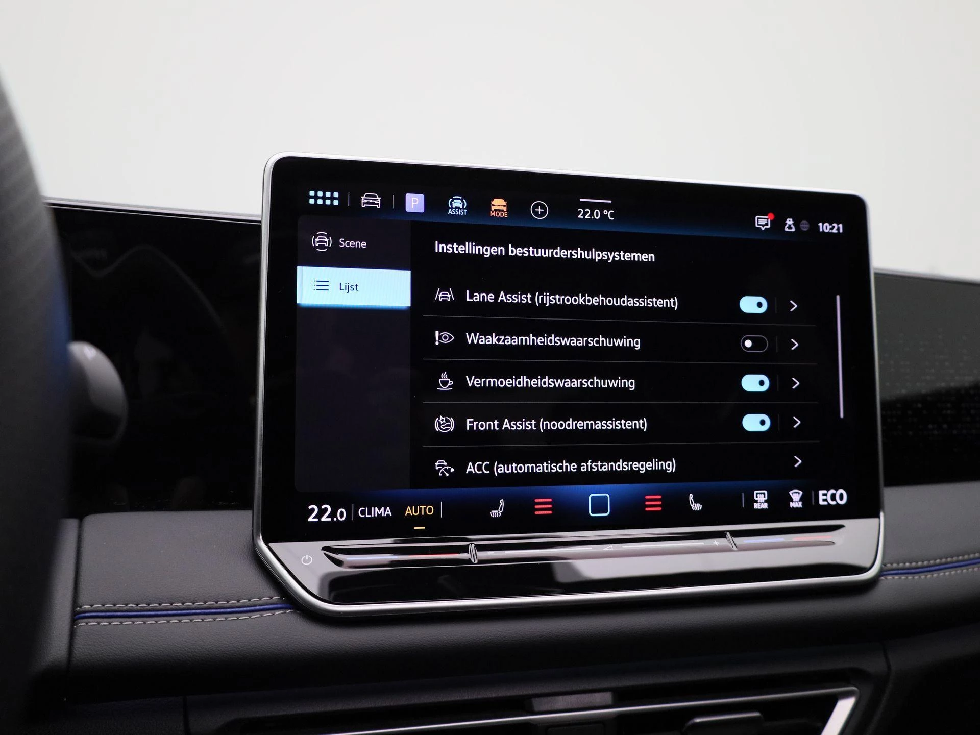 Volkswagen-Tiguan-image-28