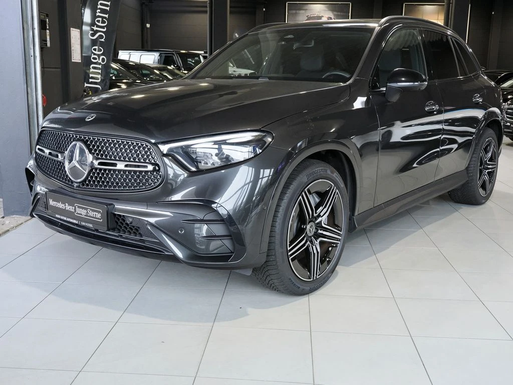Mercedes-Benz-GLC 220 d-image-7