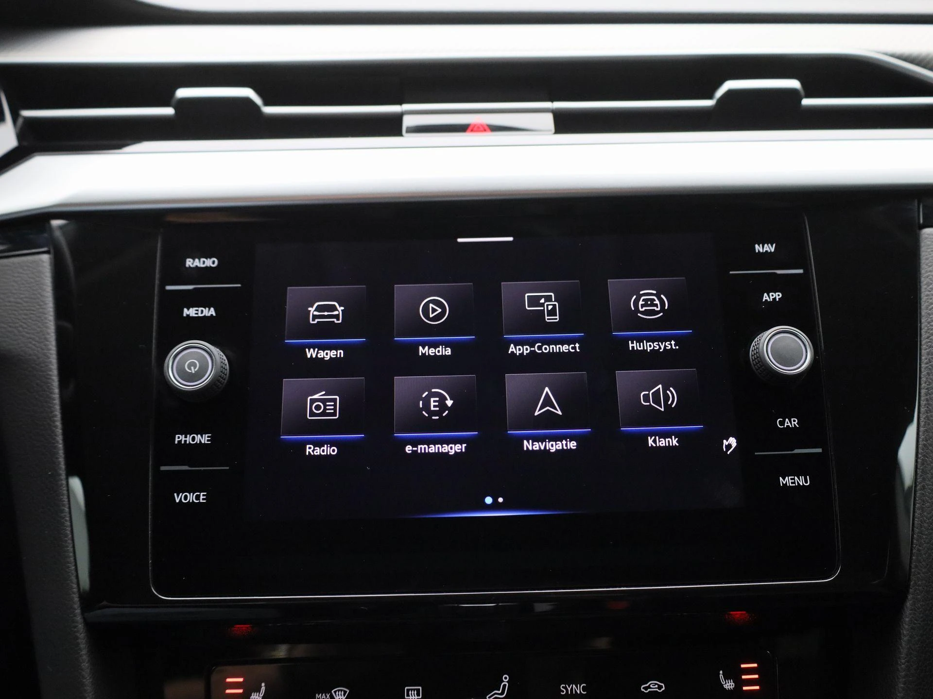 Volkswagen-Arteon-image-28