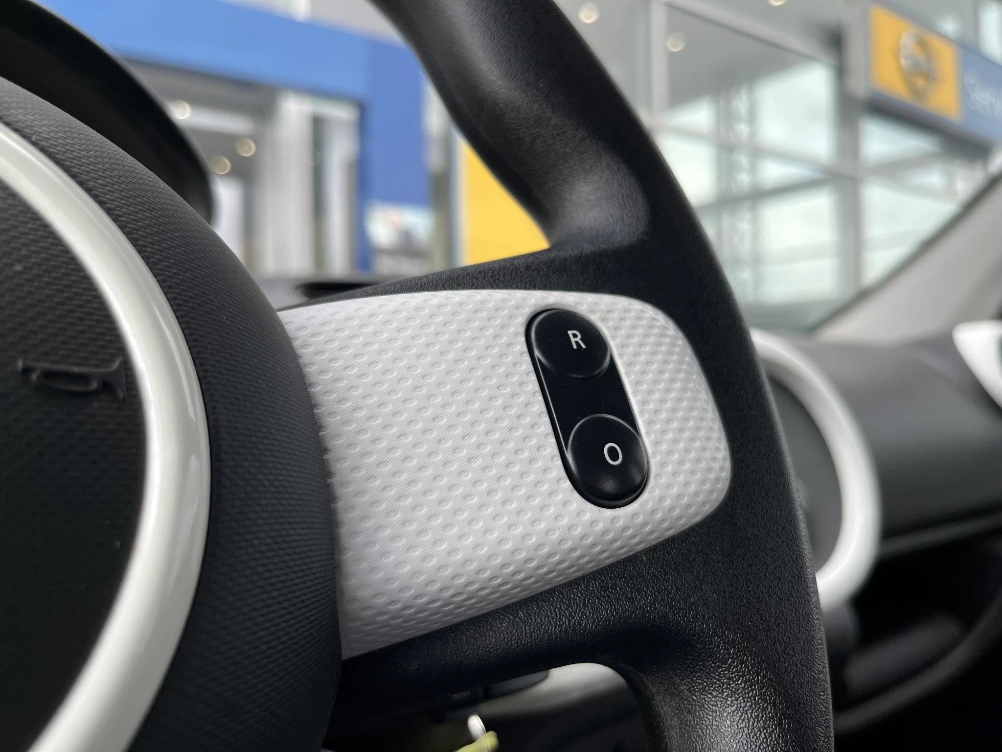 Renault-Twingo-image-14