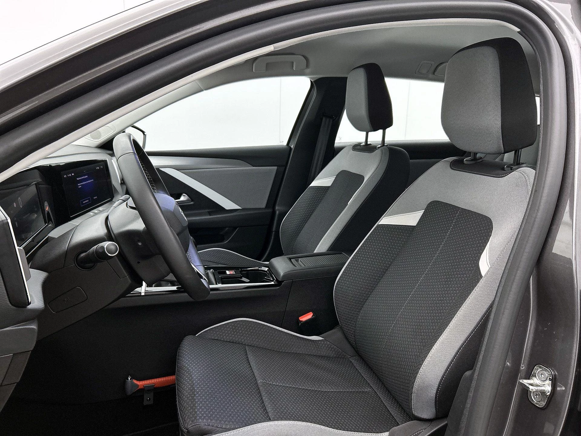 Opel-Astra-image-31