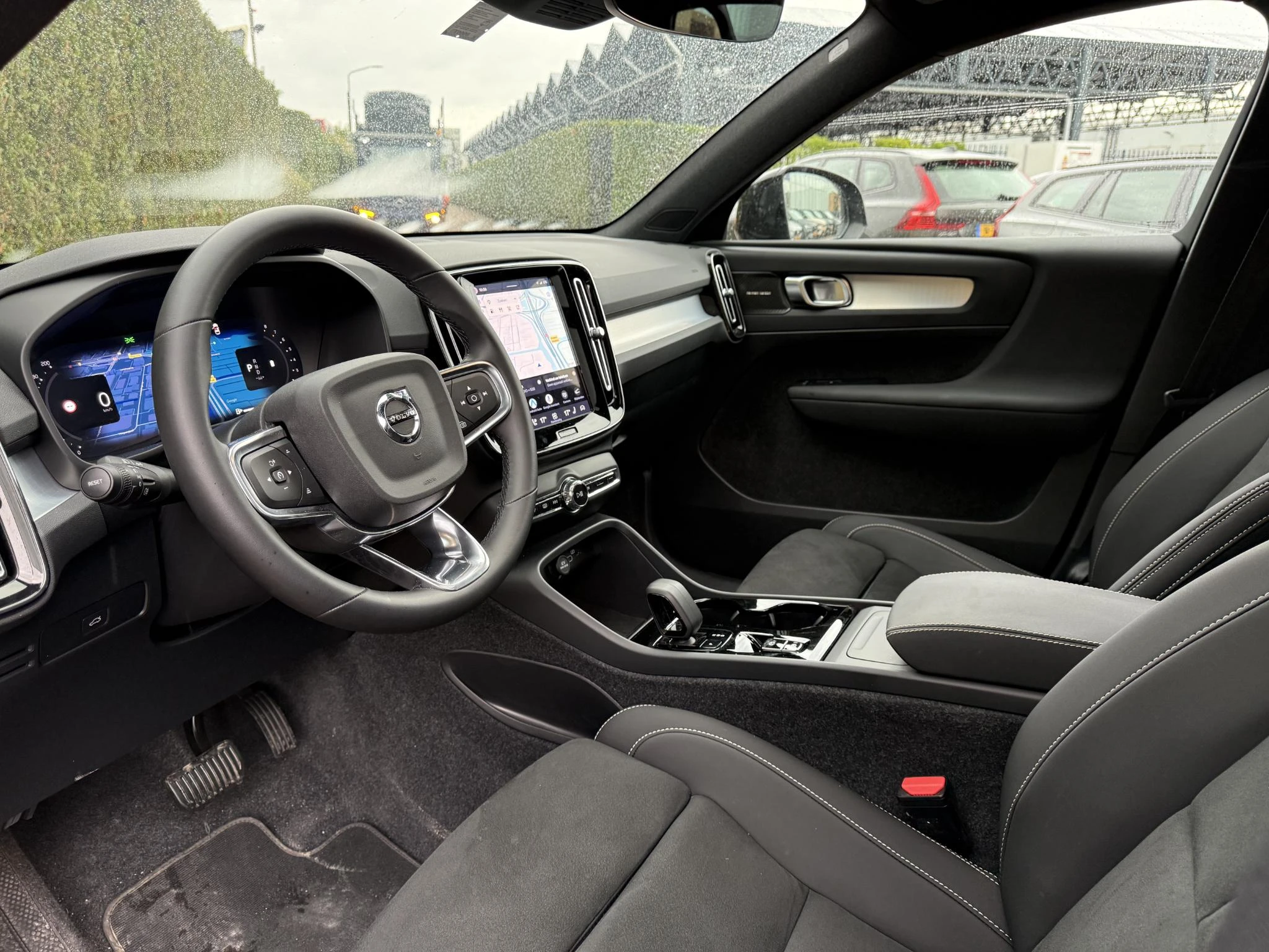 Volvo-XC40-image-18