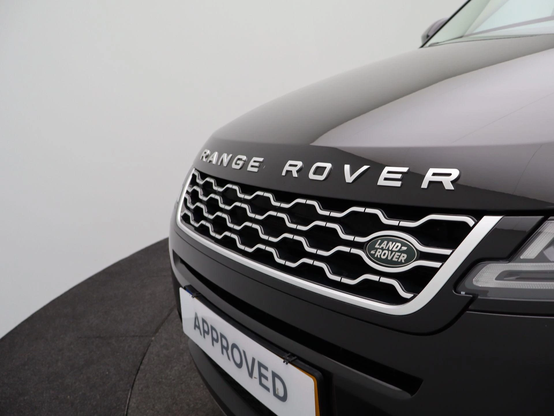 Land Rover Range Rover Evoque 1.5 P300e AWD R-Dynamic SE