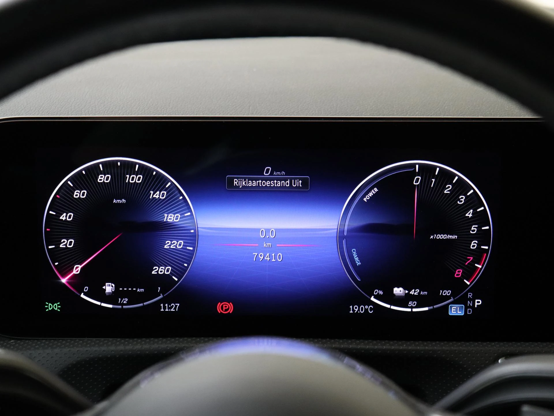Mercedes-Benz-A-Klasse-image-10