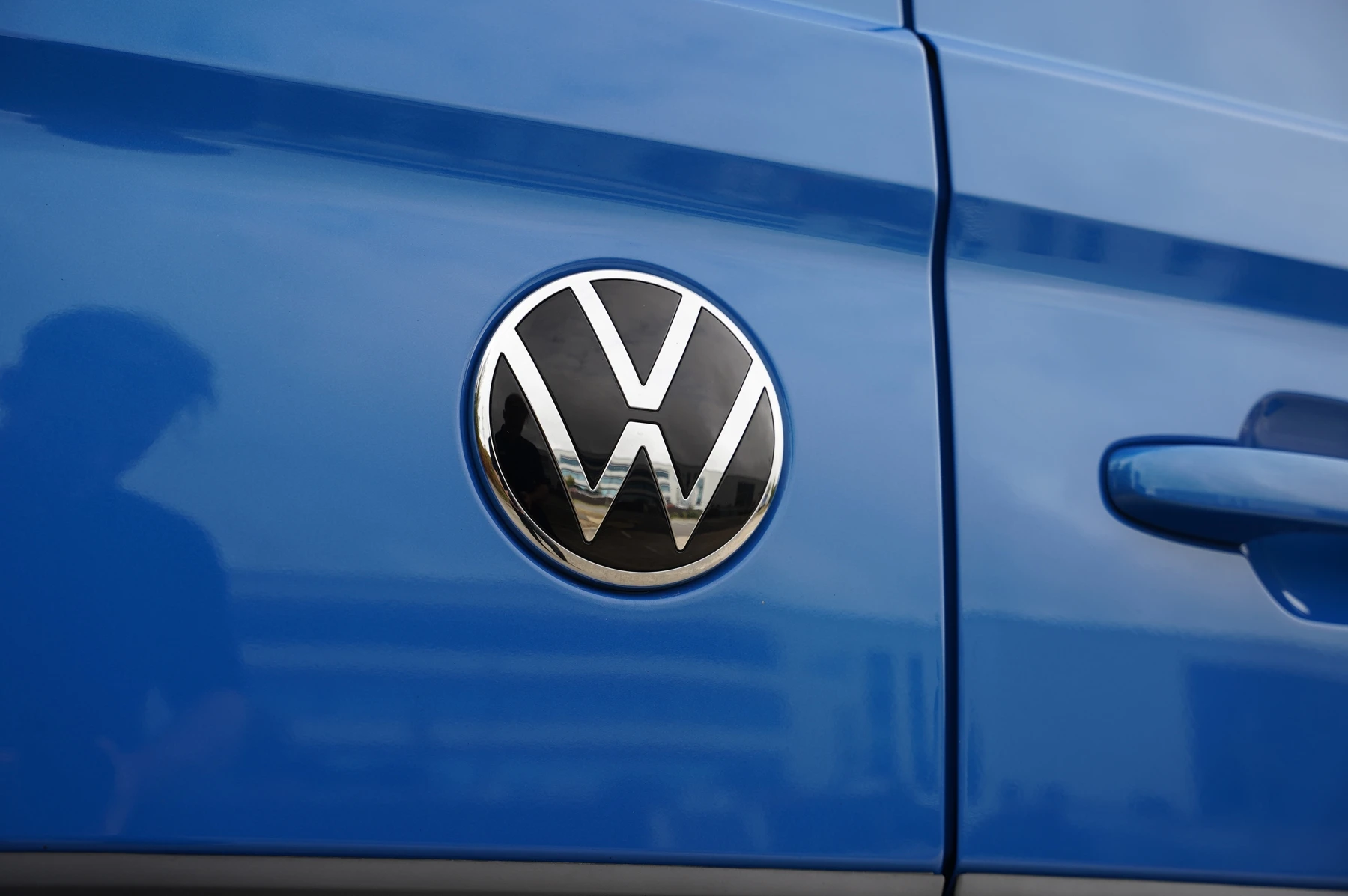 Volkswagen-Transporter-image-44