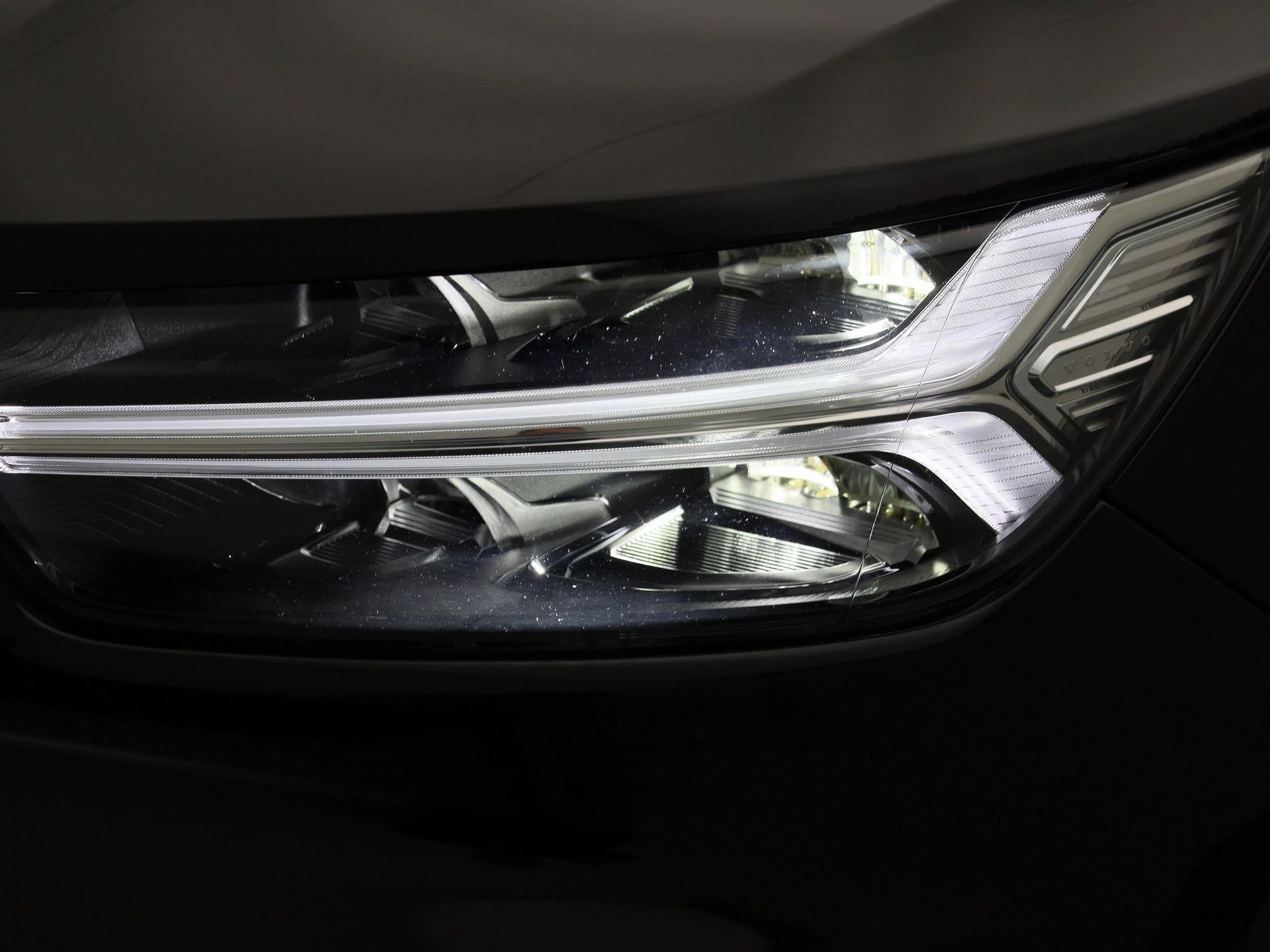 Volvo-XC40-image-16