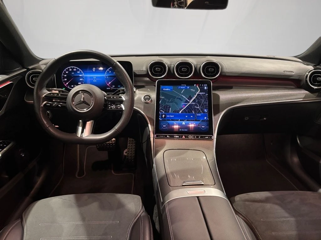 Mercedes-Benz-C-Klasse 300 d-image-11