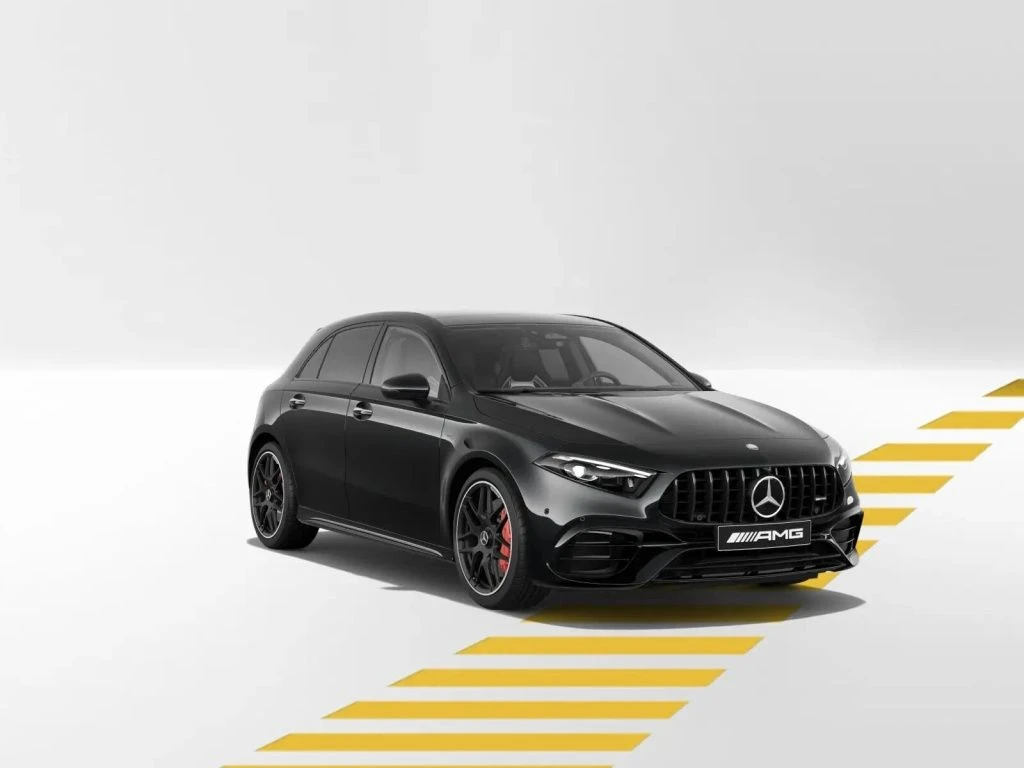 Mercedes-AMG-A-Klasse 45-image-7