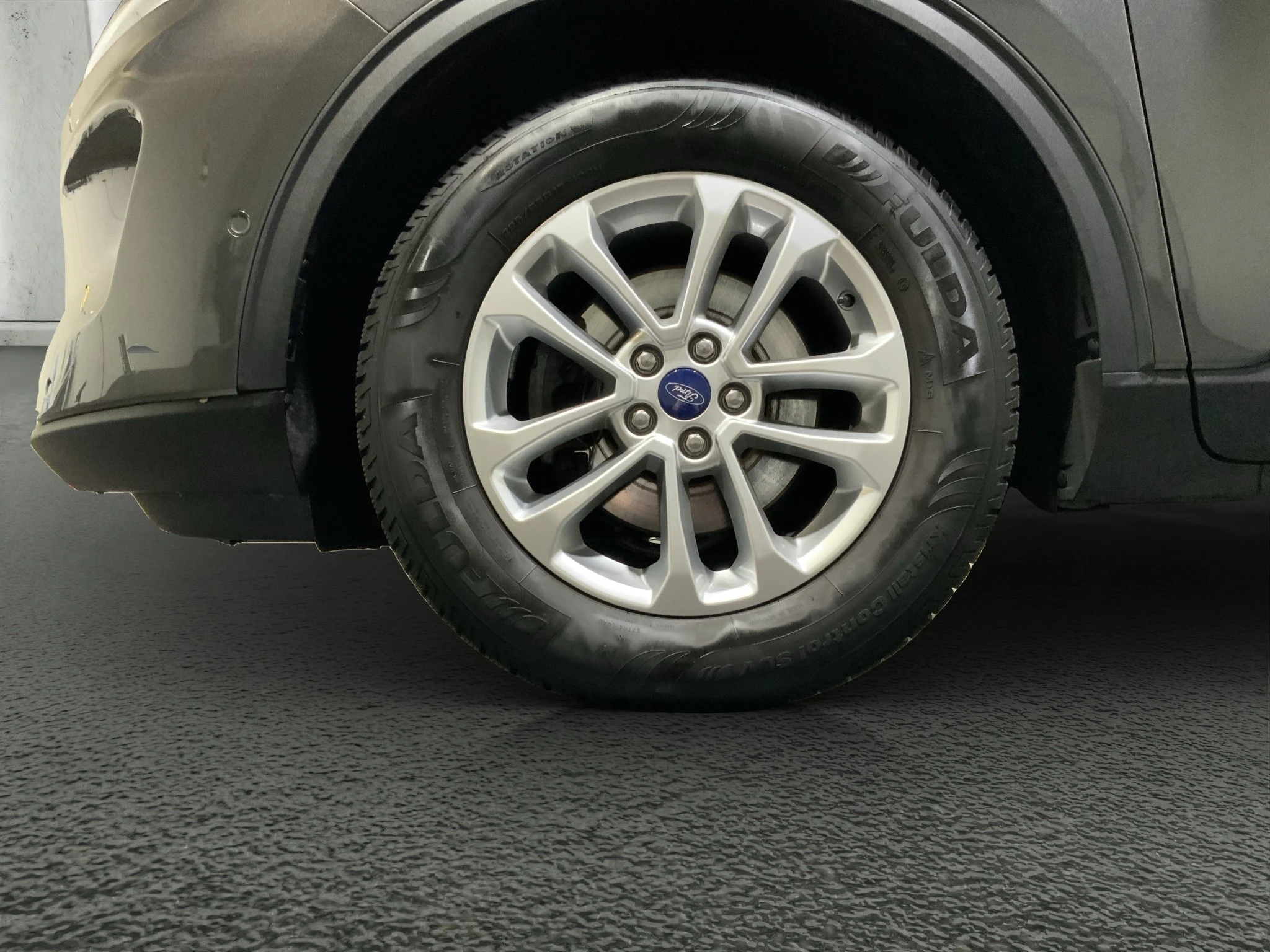 Ford-Kuga-image-8