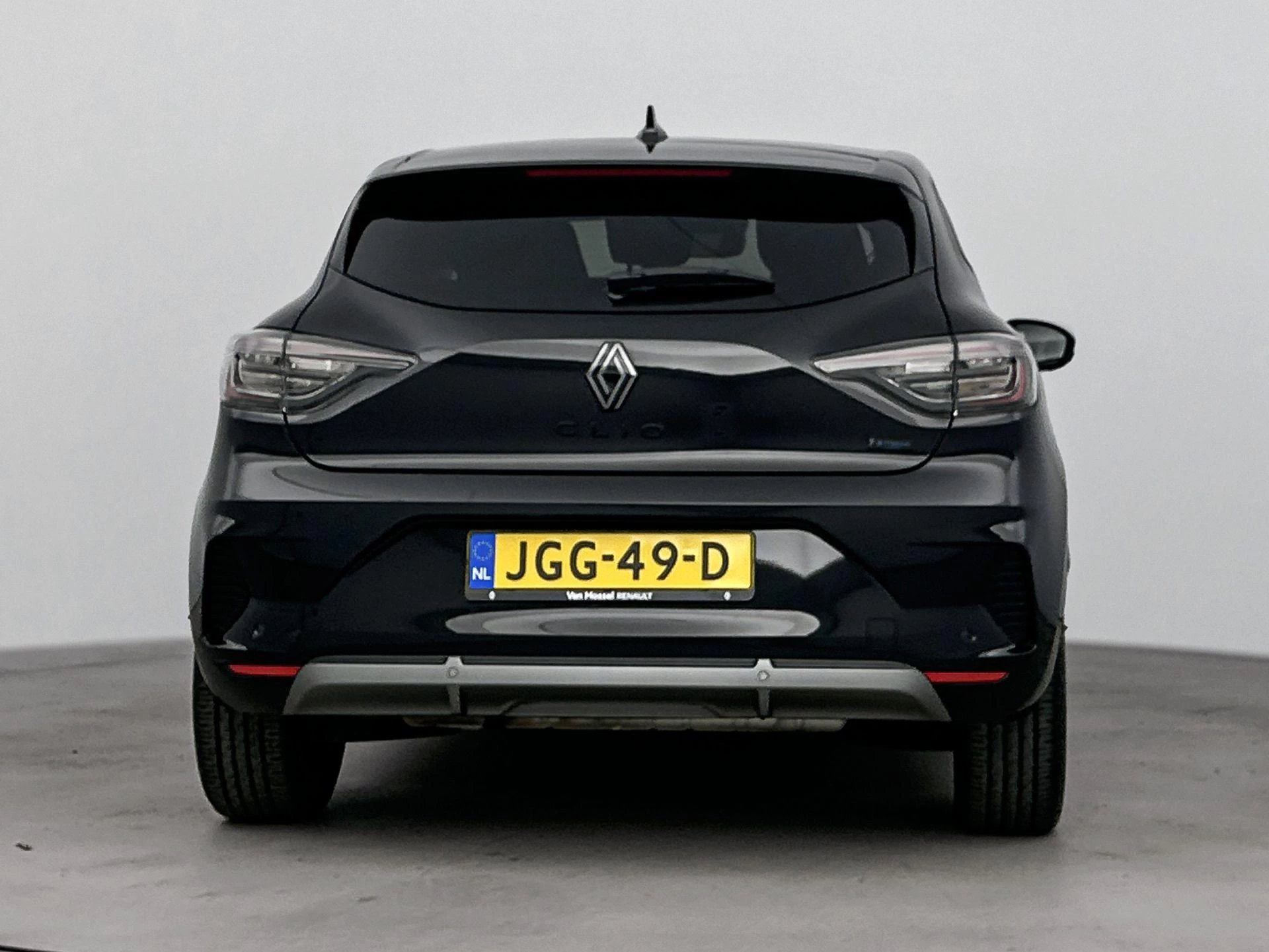 Renault-Clio-image-2