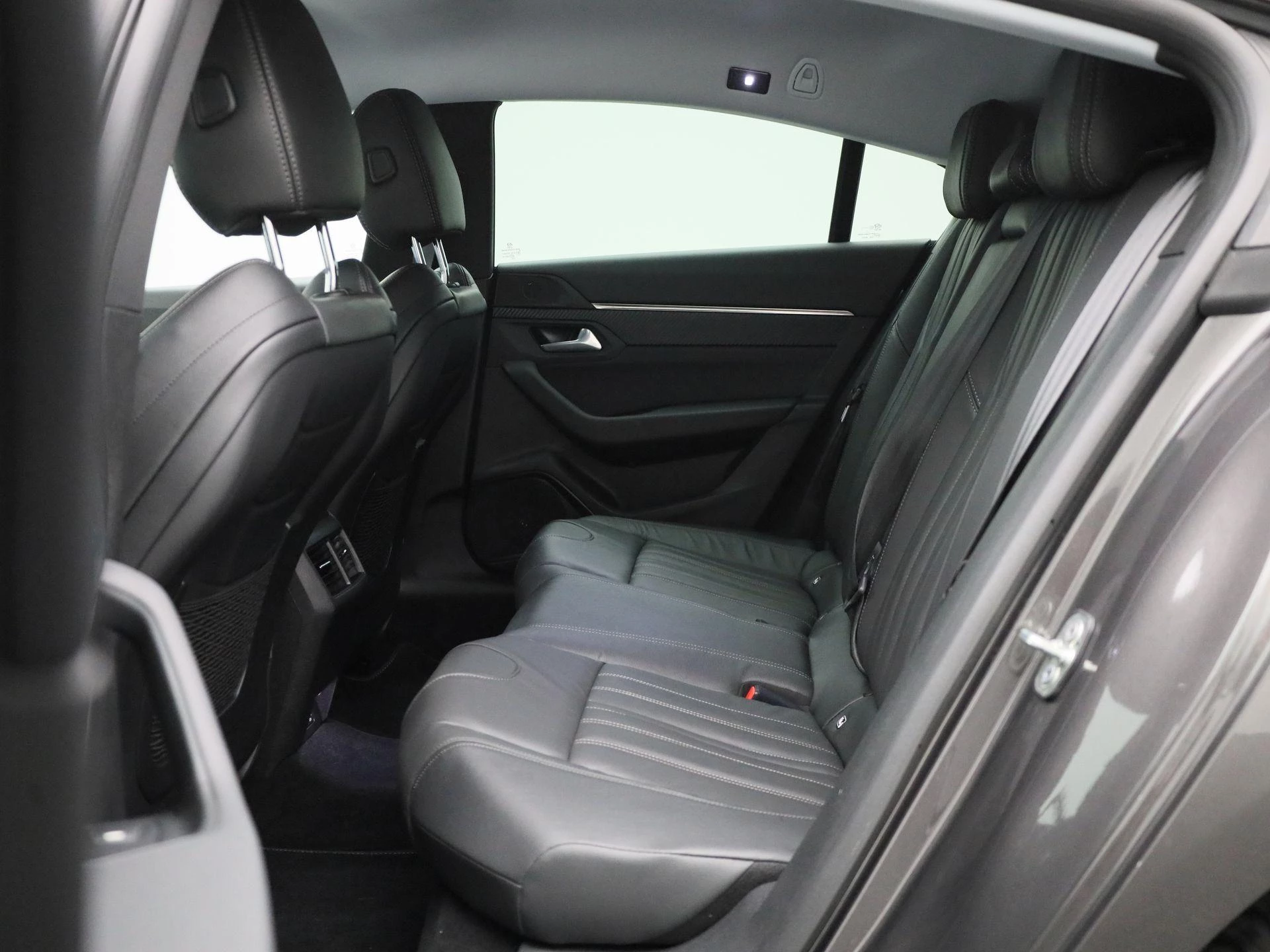 Peugeot 508 1.5 BlueHDi 130 S&S EAT8 Allure Pack