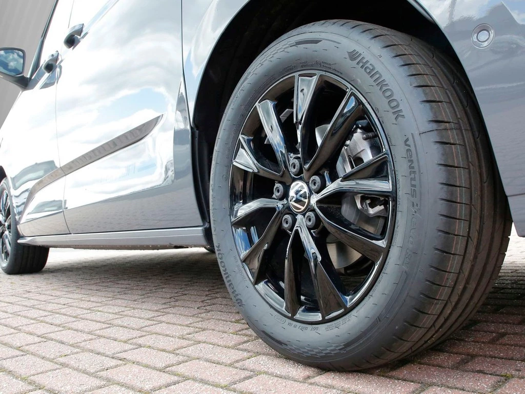 Volkswagen Multivan T7 2.0 TSI Edition lang 18" Pano AHK Naviü+VC ACC LED RFK+PDC SHZ