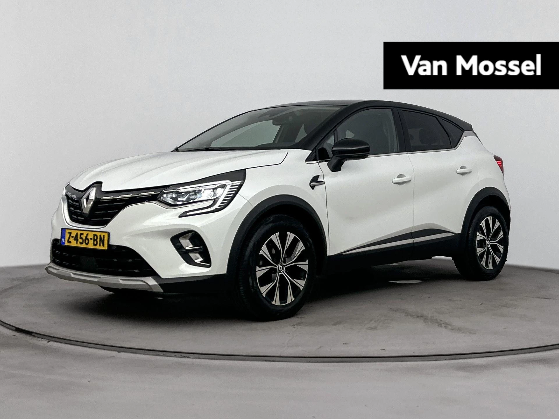 Renault-Captur-image-0