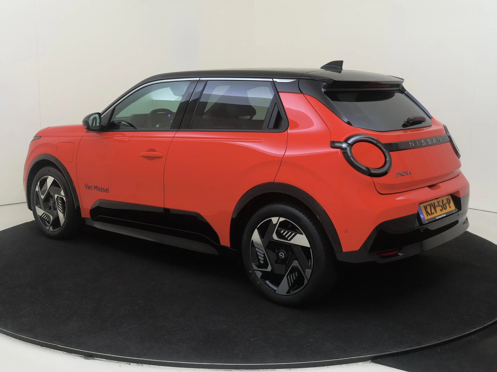 Nissan-Micra-image-2