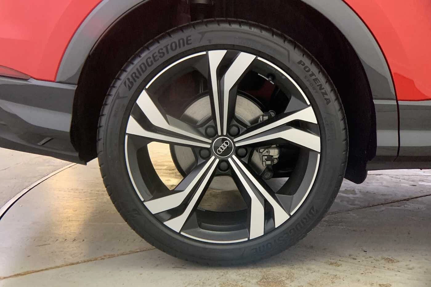 Audi-Q3-image-4