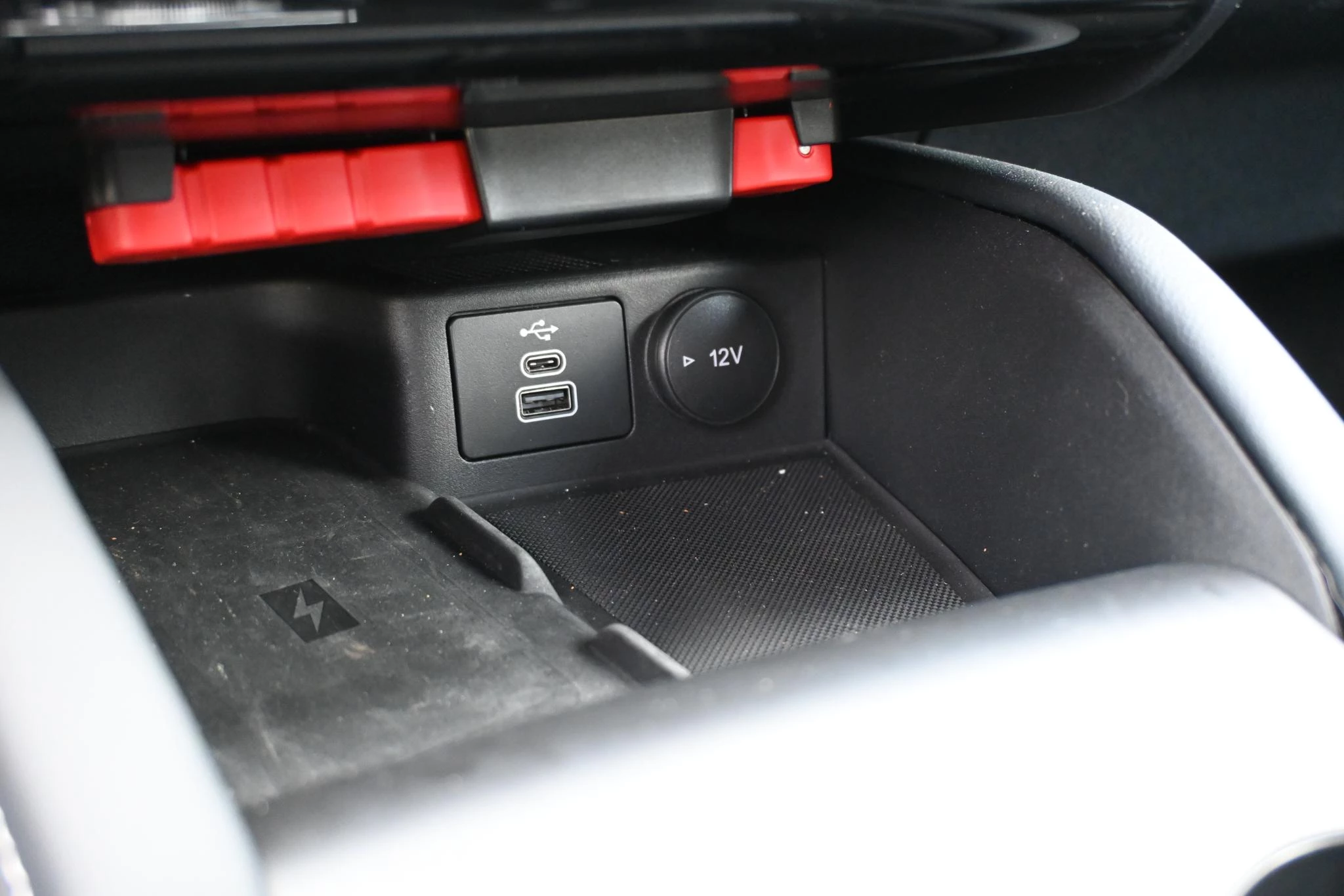 Ford Kuga 2.5 PHEV Sound Edition