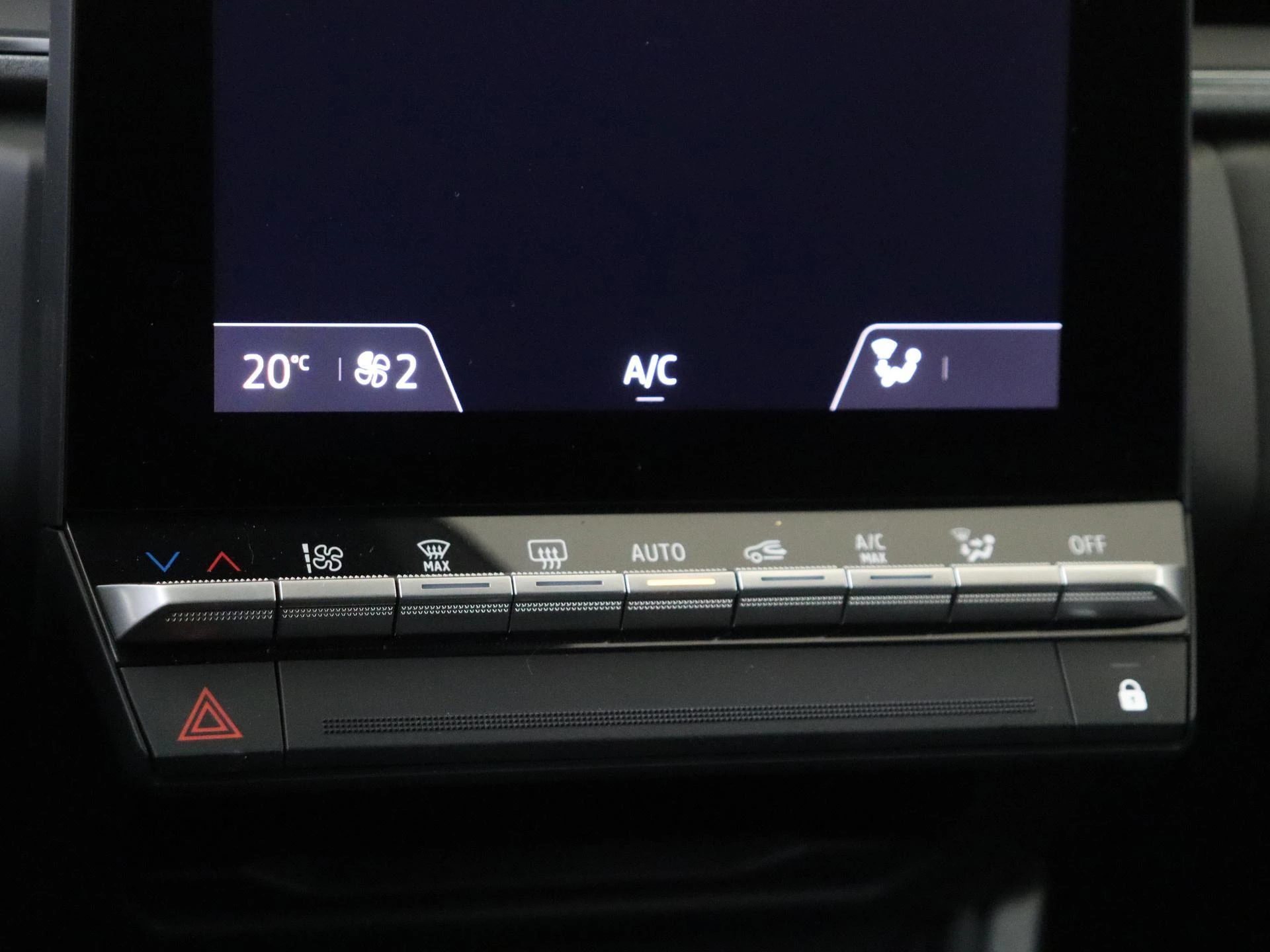 Renault-Captur-image-14