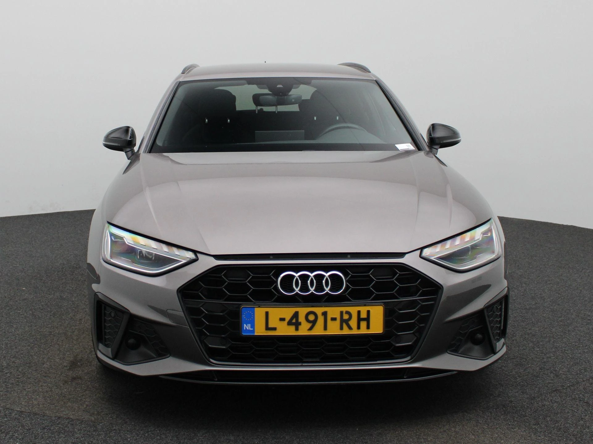 Audi-A4-image-3