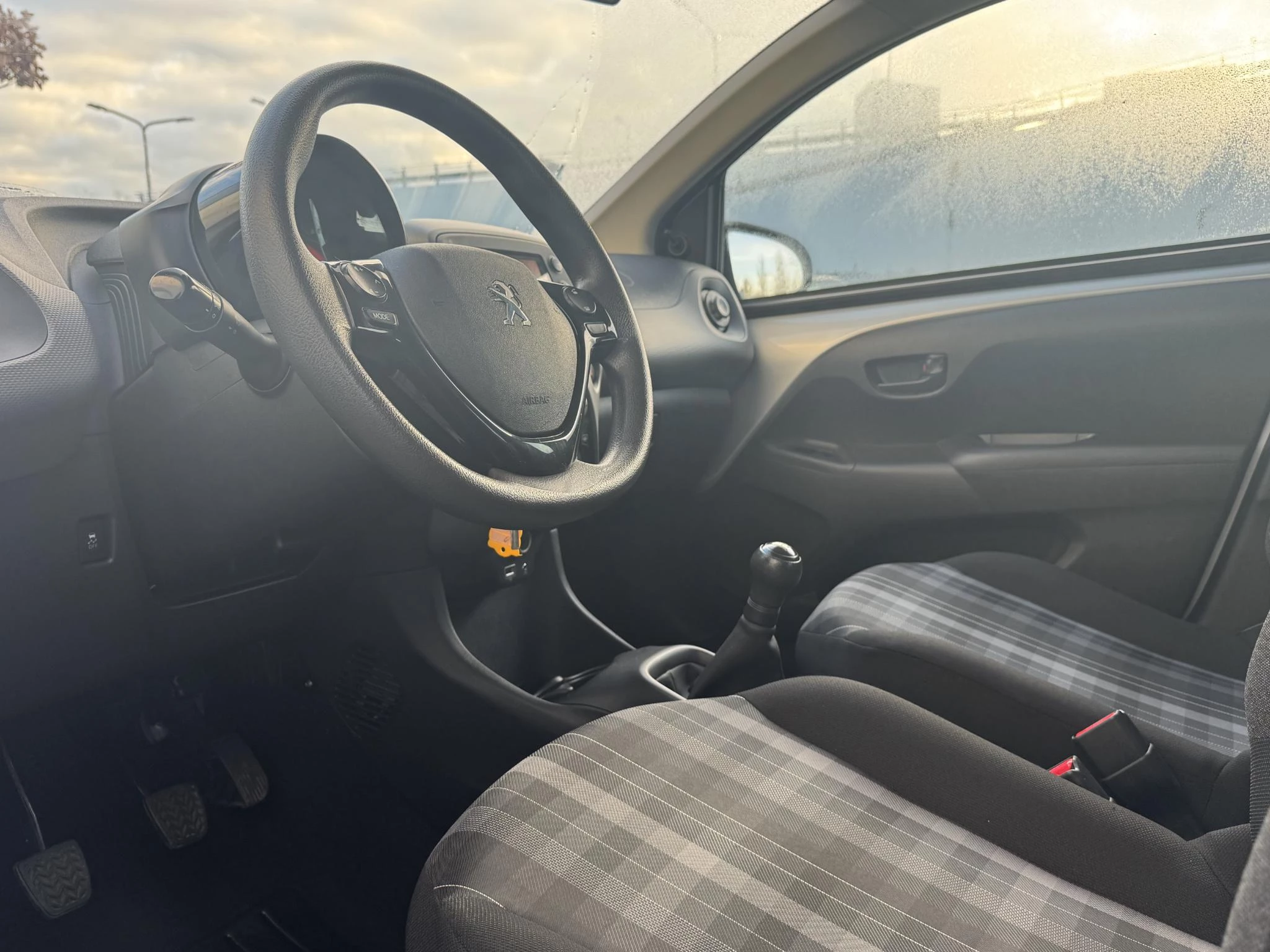 Peugeot-108-image-12