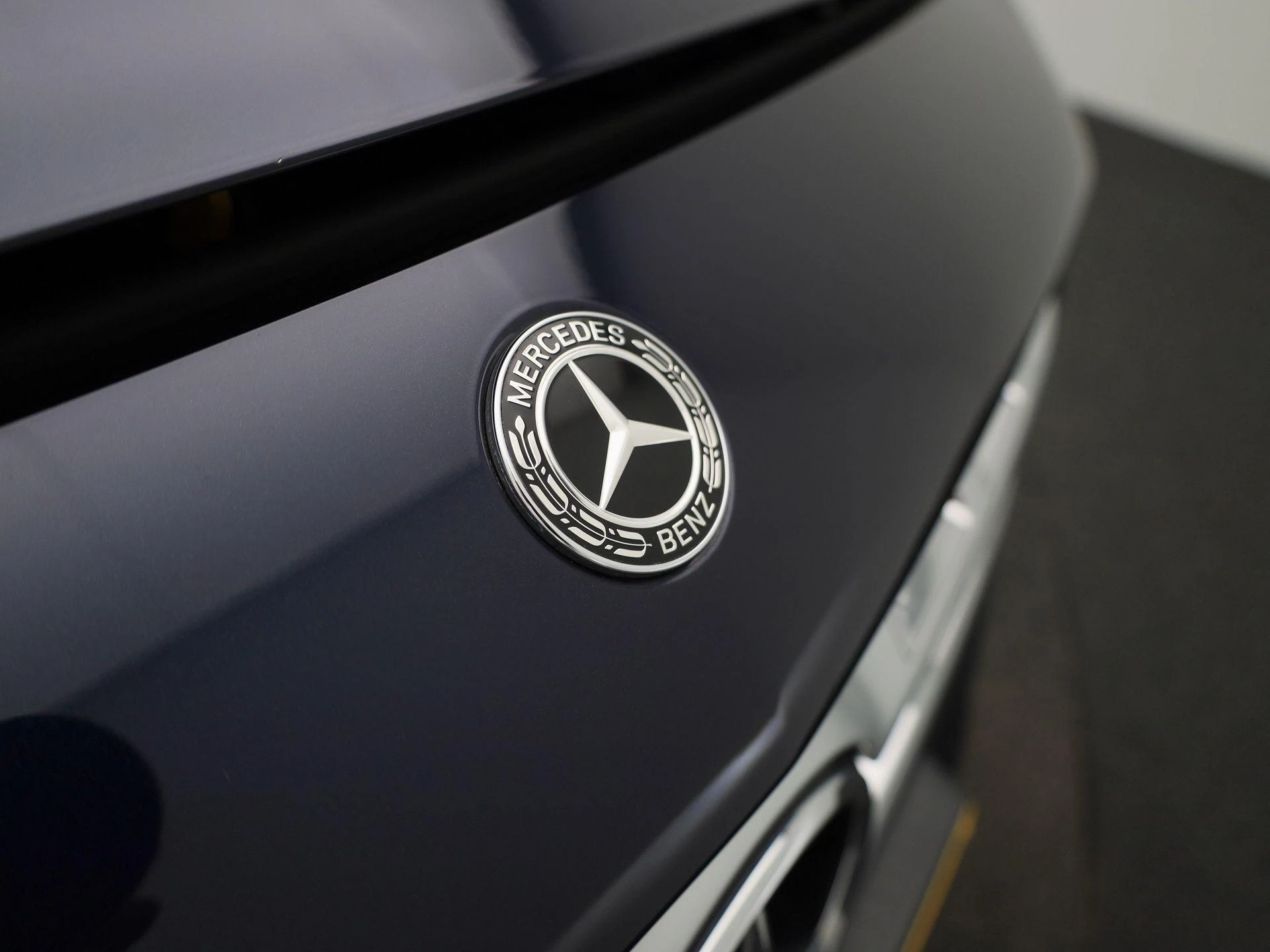Mercedes-Benz-GLA-image-46