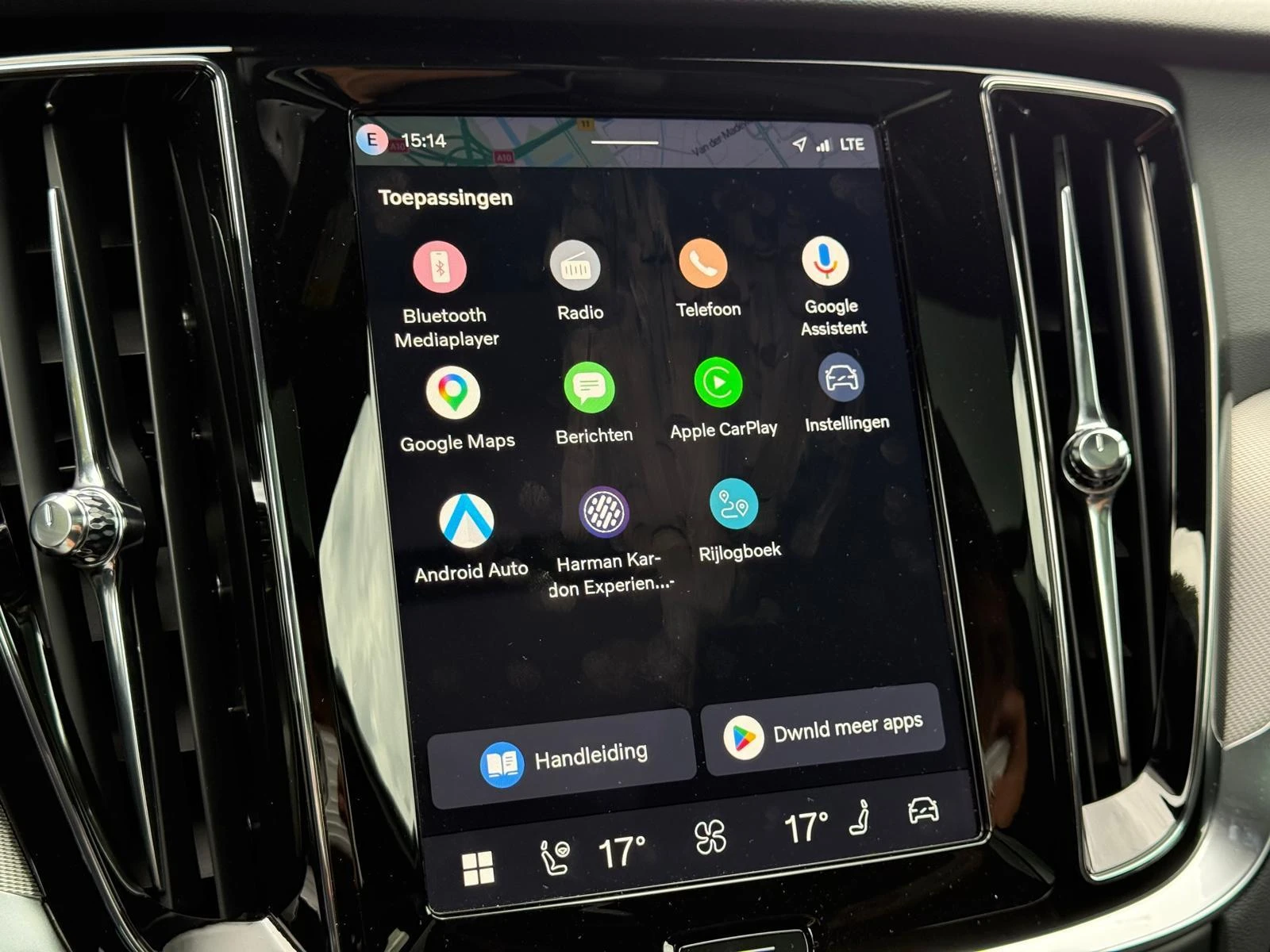 Volvo-V60-image-18