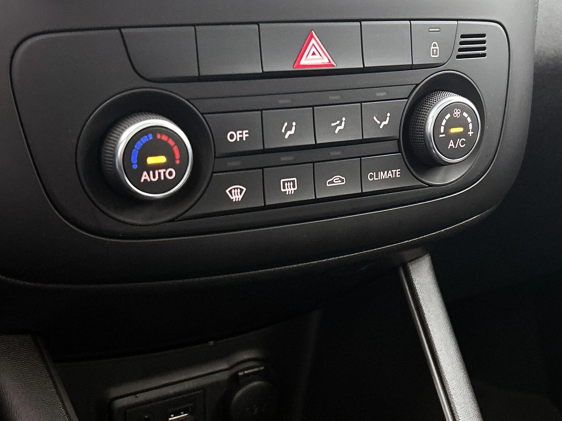 Kia-Venga-image-23