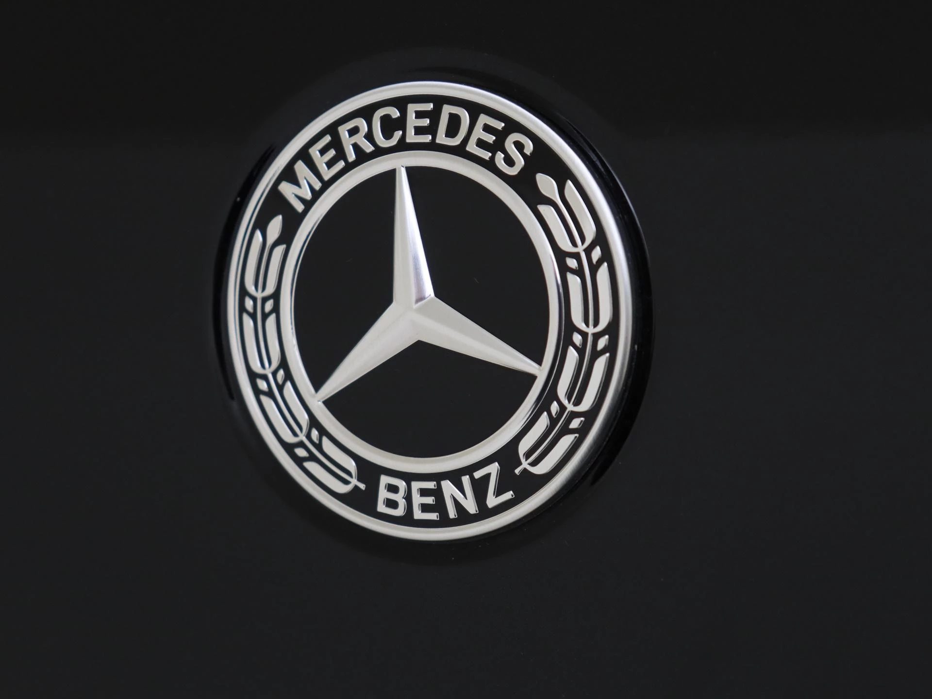 Mercedes-Benz-GLC-image-28