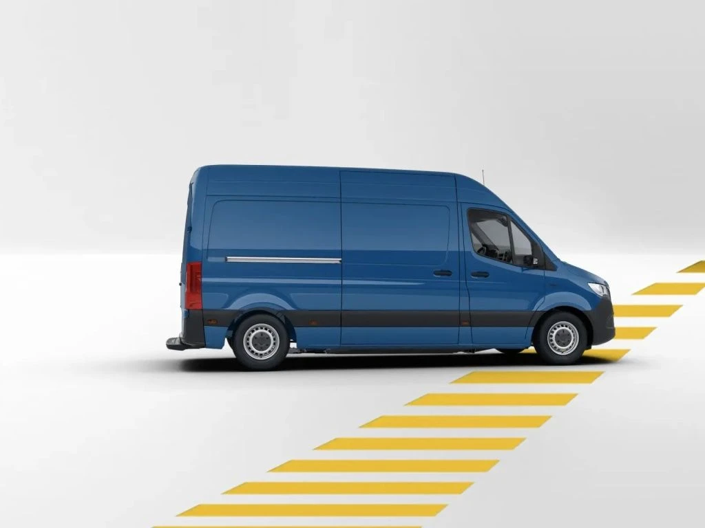 Mercedes-Benz-eSprinter 312-image-7