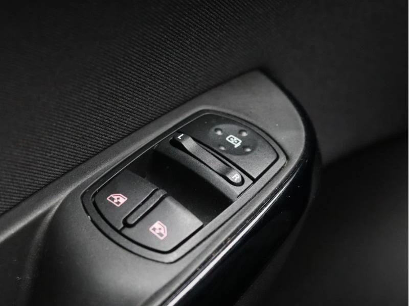 Opel-Corsa-image-11