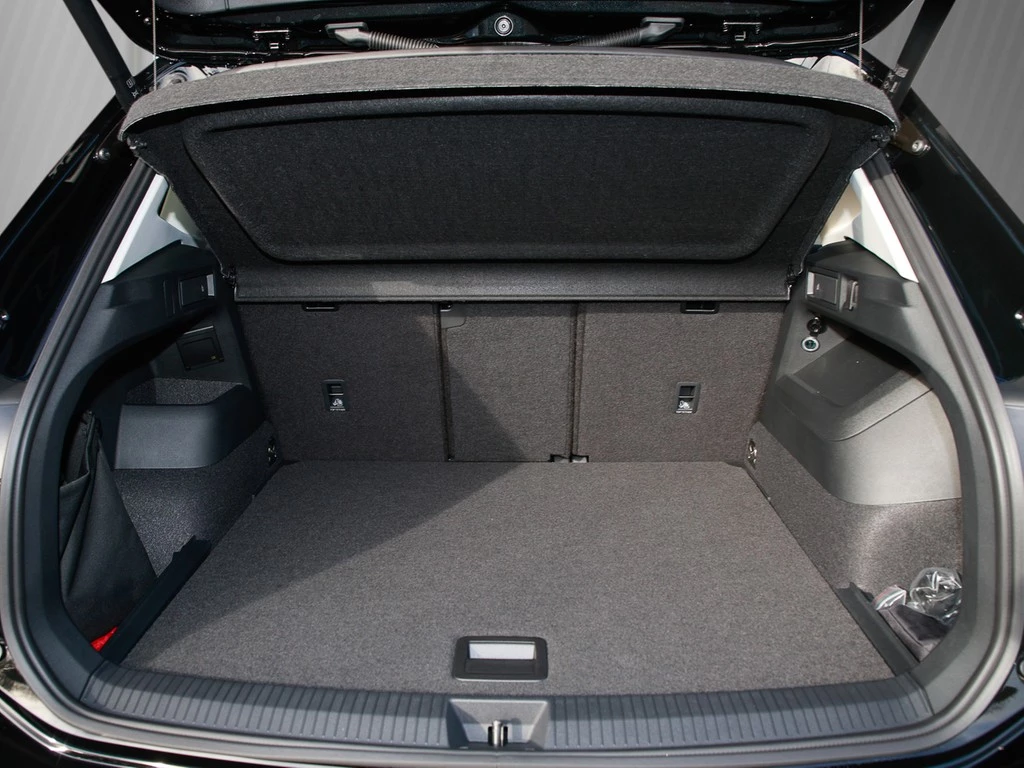 Volkswagen Tiguan Elegance 2.0 TDI DSG Navi, Technikpaket, ASG VSA