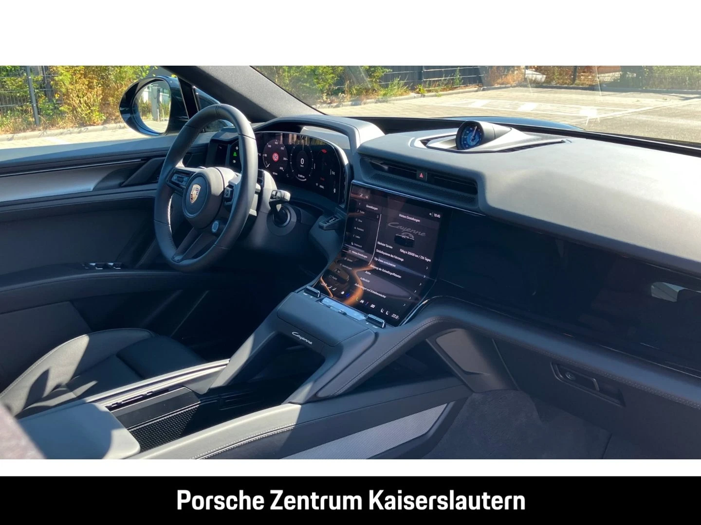 Porsche-Cayenne-image-30