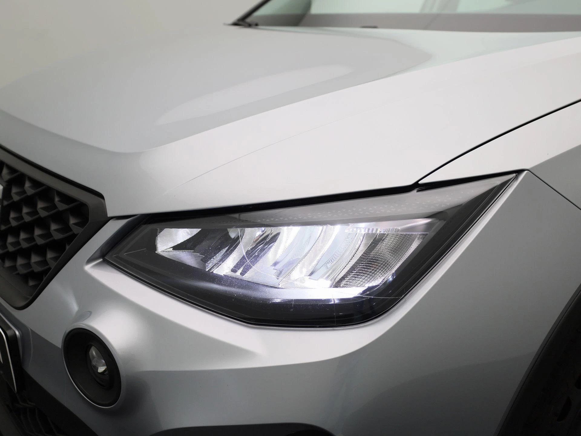 SEAT-Arona-image-13