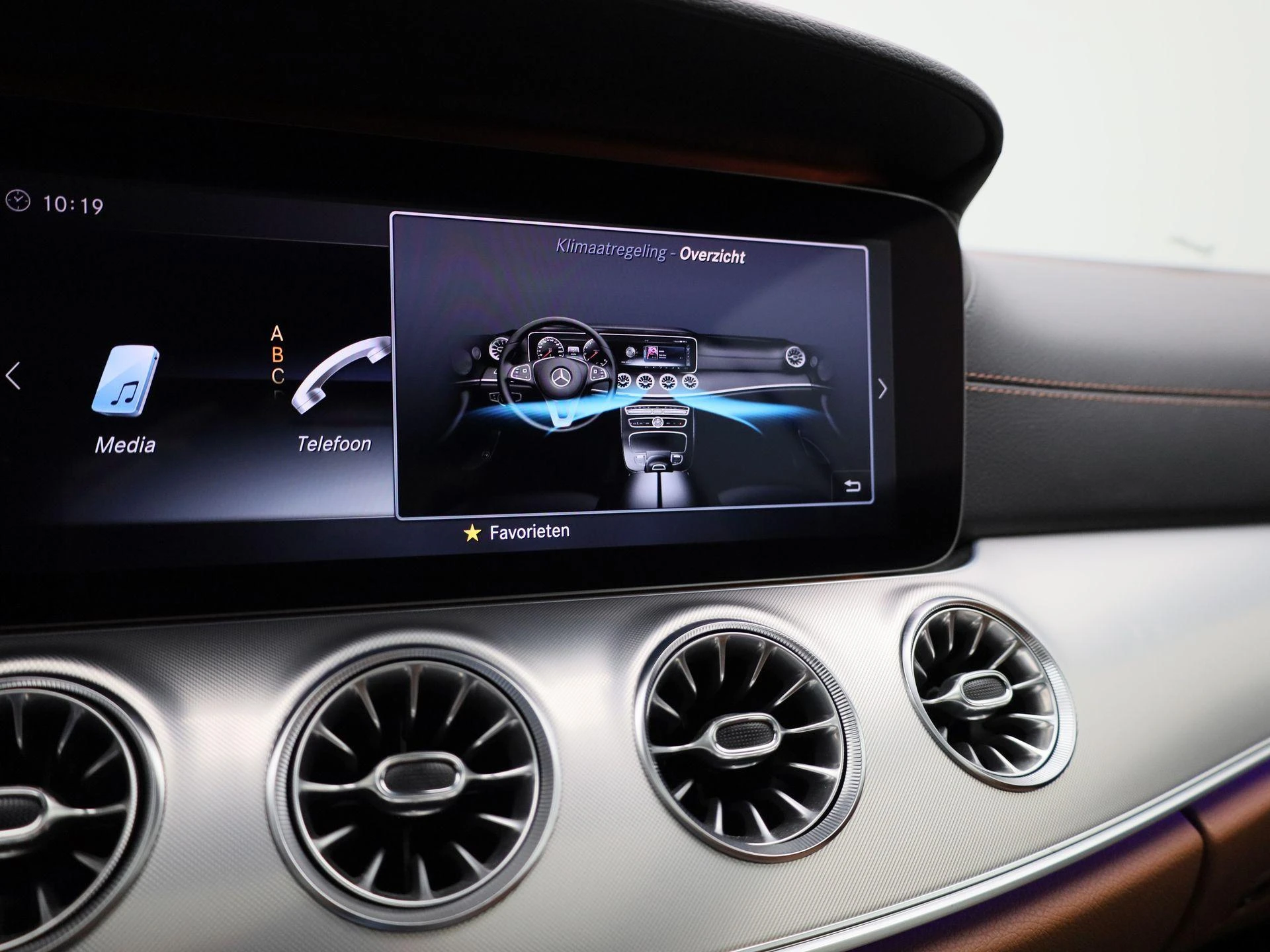 Mercedes-Benz-E-Klasse-image-25